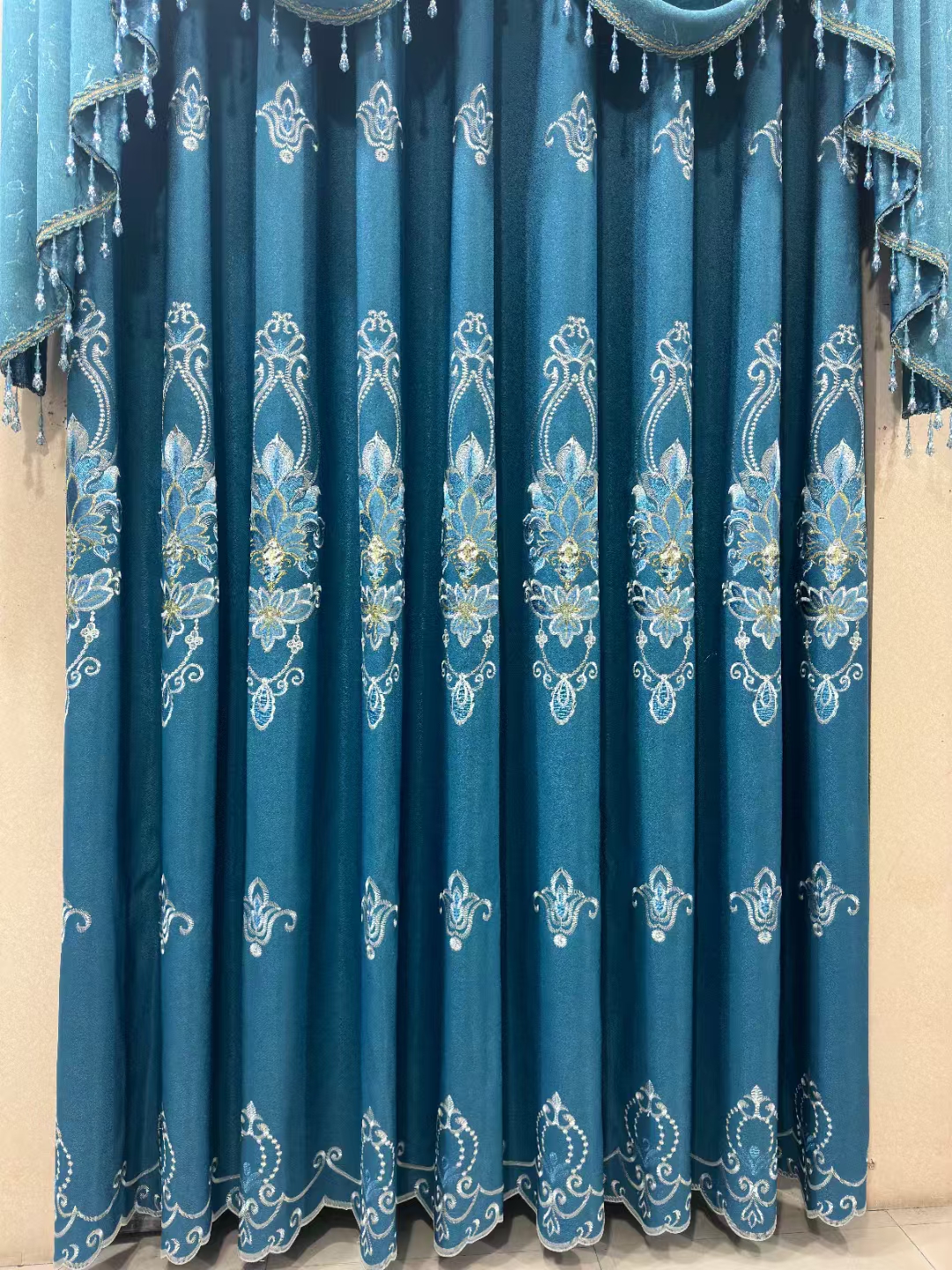 【HD-5】Luxury High-end European Peacock Blue Grey Floral Pattern Patchwork Embroidered Curtain Fabrics,Soundproof  Customizable Living Room Bedroom Curtains