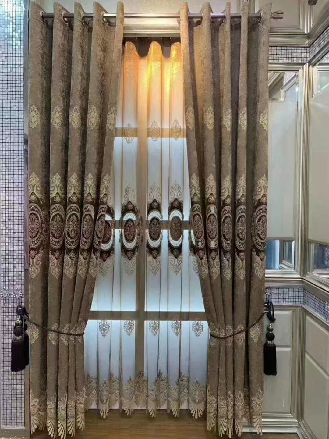 【HD-6】Luxury High-end European Blue Coffe Floral Pattern Patchwork Chenille Embroidered Curtain Fabrics,Soundproof  Customizable Living Room Bedroom Curtains