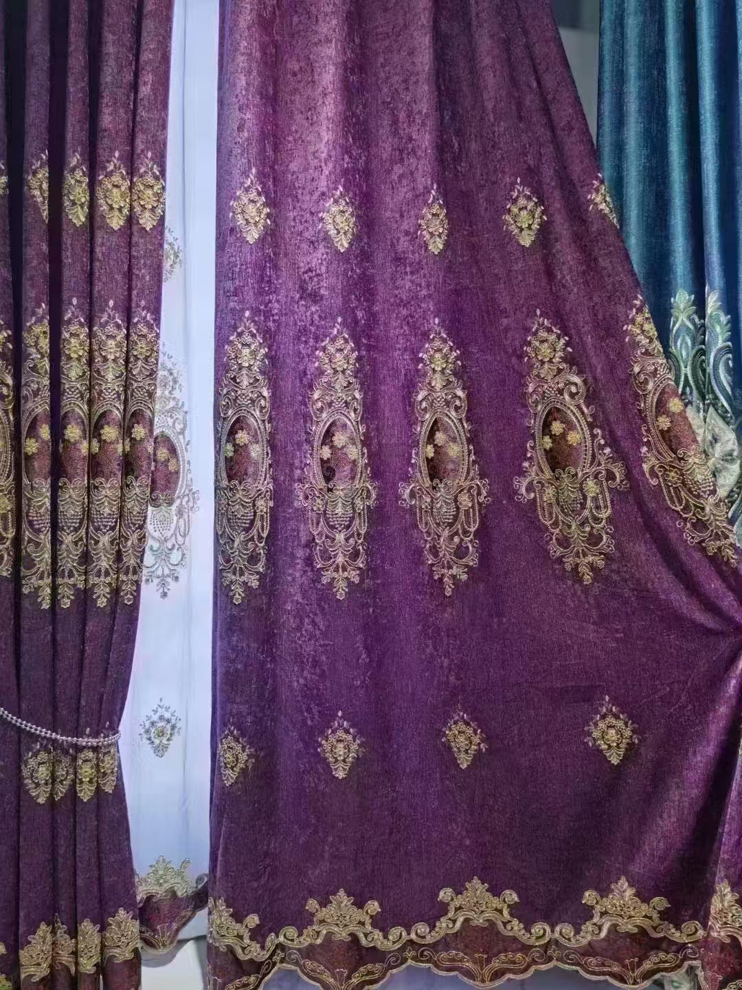 【HD-8】Luxury European Style Purple Blue Flora Pattern Chenille Embroidered Curtain Fabrics,Soundproof  Customizable Living Room Bedroom Curtains
