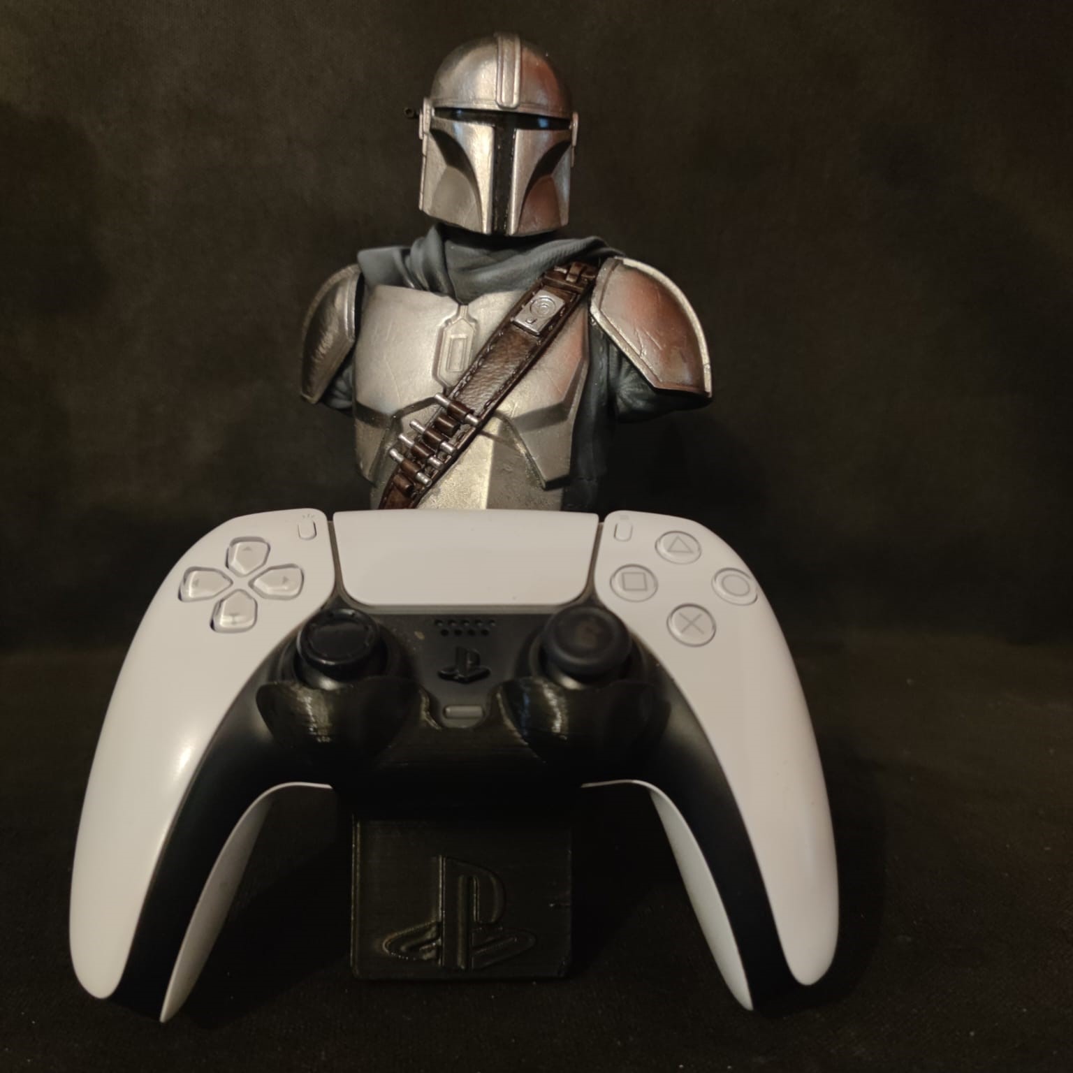 Support manette Mandalorian
