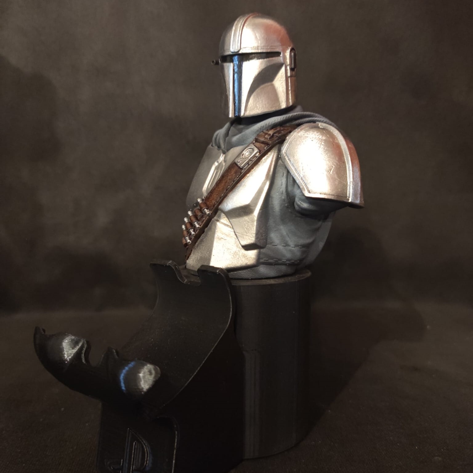 Support manette Mandalorian