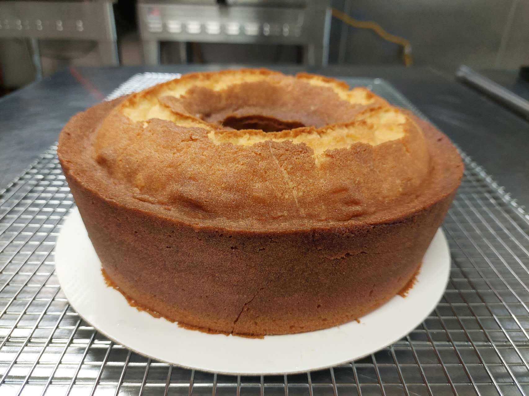 Grannies Butter Classic Pound Cake (Whole Cake)