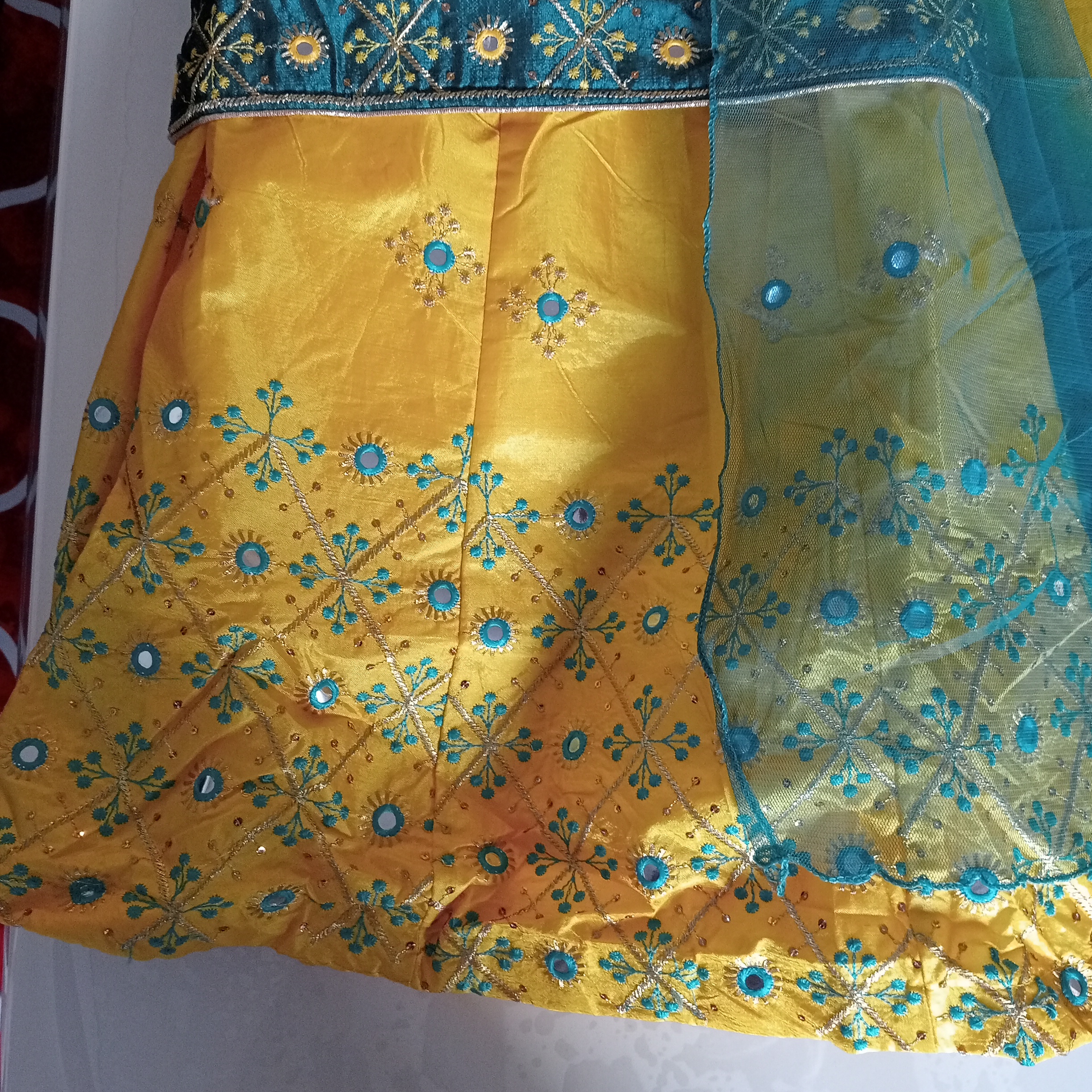 Traditional Lehenga Choli Set, size 26 (5-6 years), 30 (8-9 years), 34 (11-12 years)