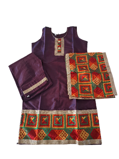 Beautiful Fulkari Salwar suit, Size 32 (9 & 10 years), 34 (11 & 12 years)