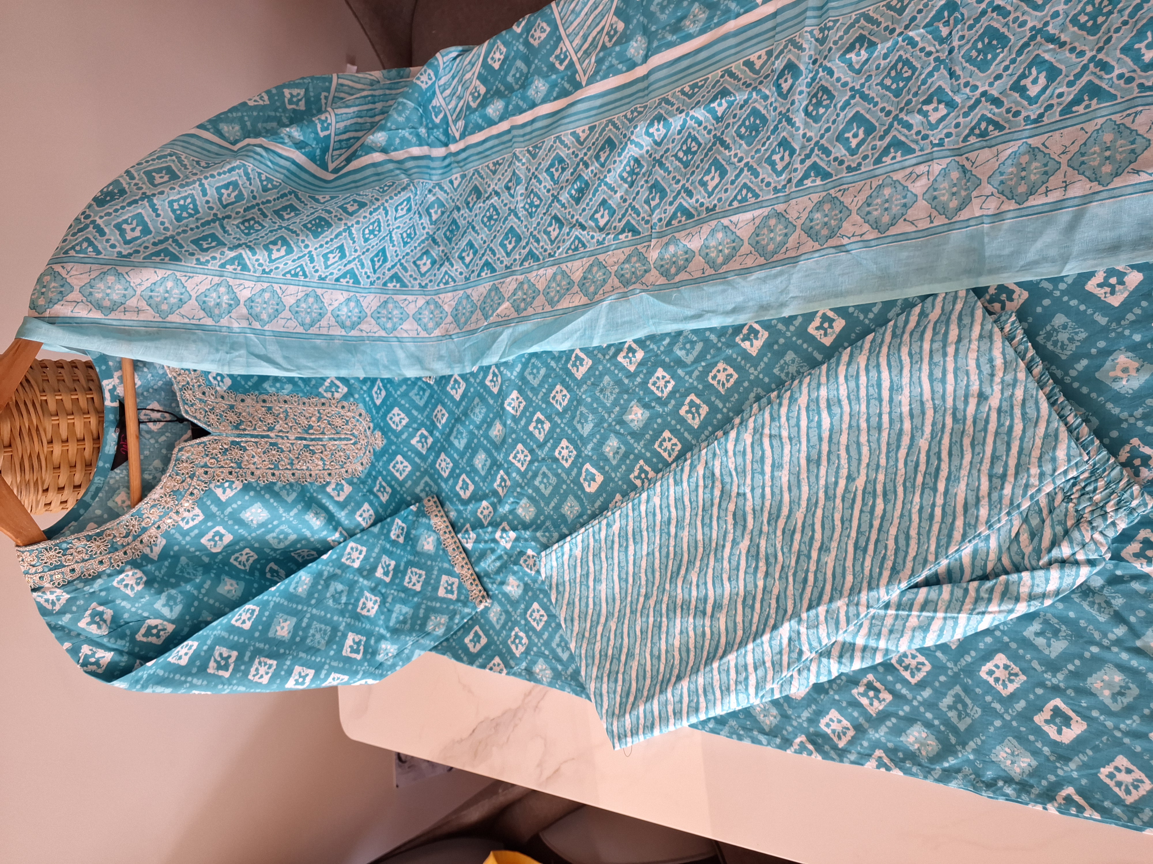 Pure Cotton Suit, Size 40 (size 38 can also buy)
