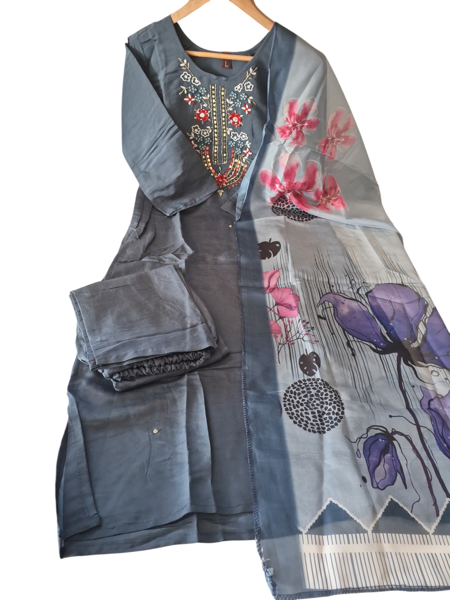 Hand embroidered Palazzo suit, size 38 and 40