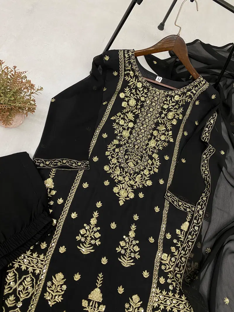 Beautiful Pakistani style black palazzo suit , size 44
