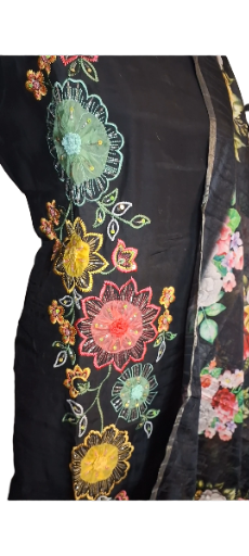 Beautiful embroidered black Palazzo suit, sizes  40, 42 and 42-43