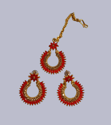 Elegant Red and Golden Earrings Set