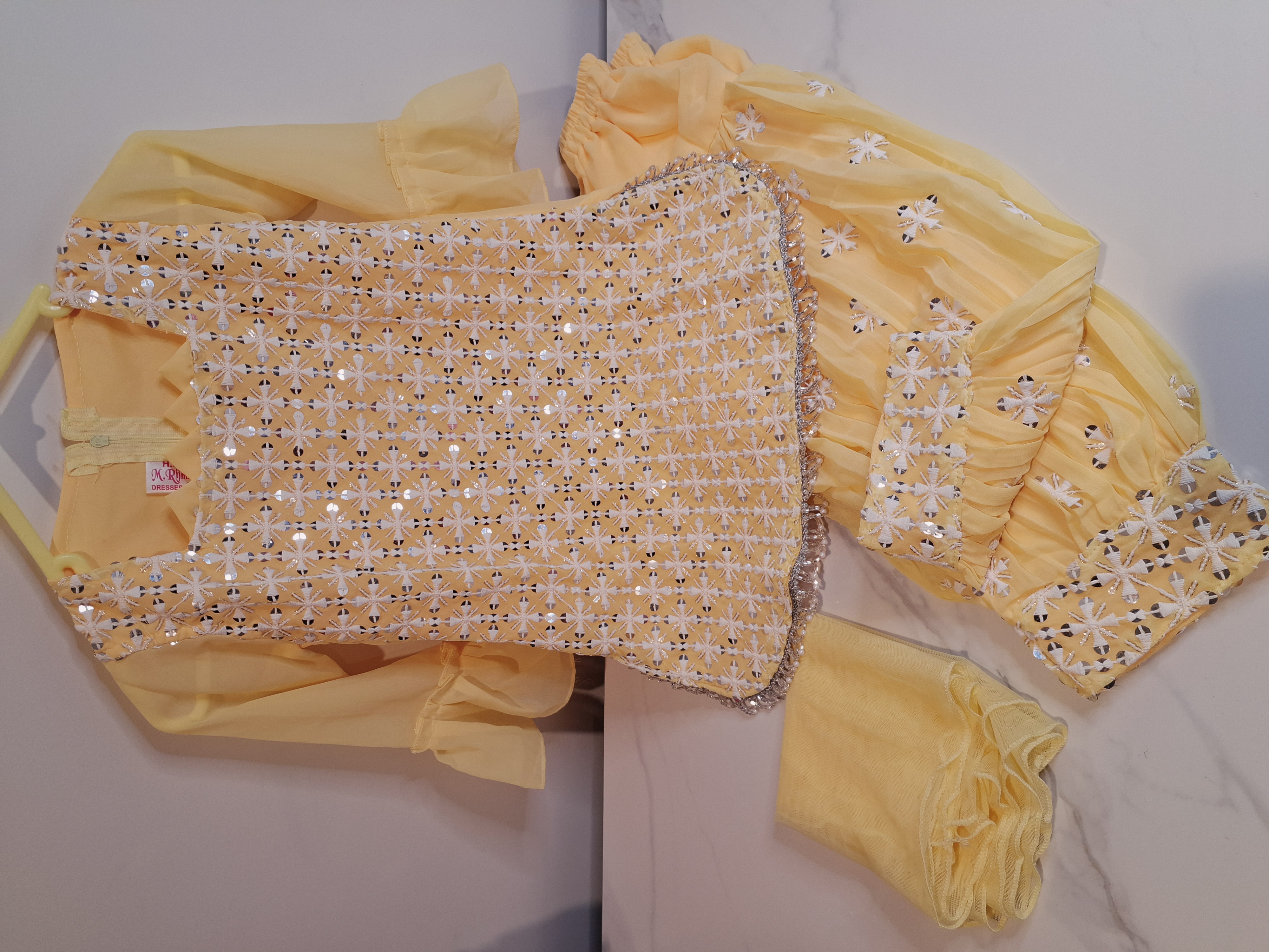 kids Yellow Salwar suit, size 22 (3 years) and 28 (7 years)