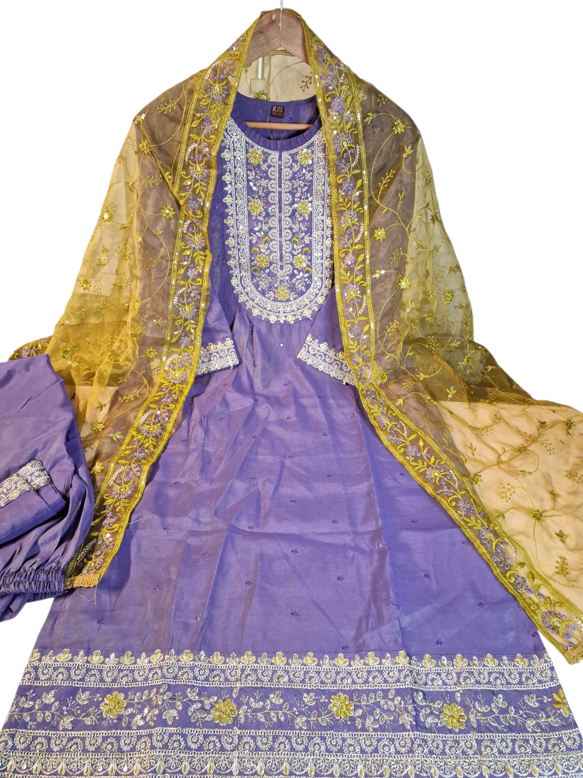 Elegant hand Embroidered Suit, size 44-46