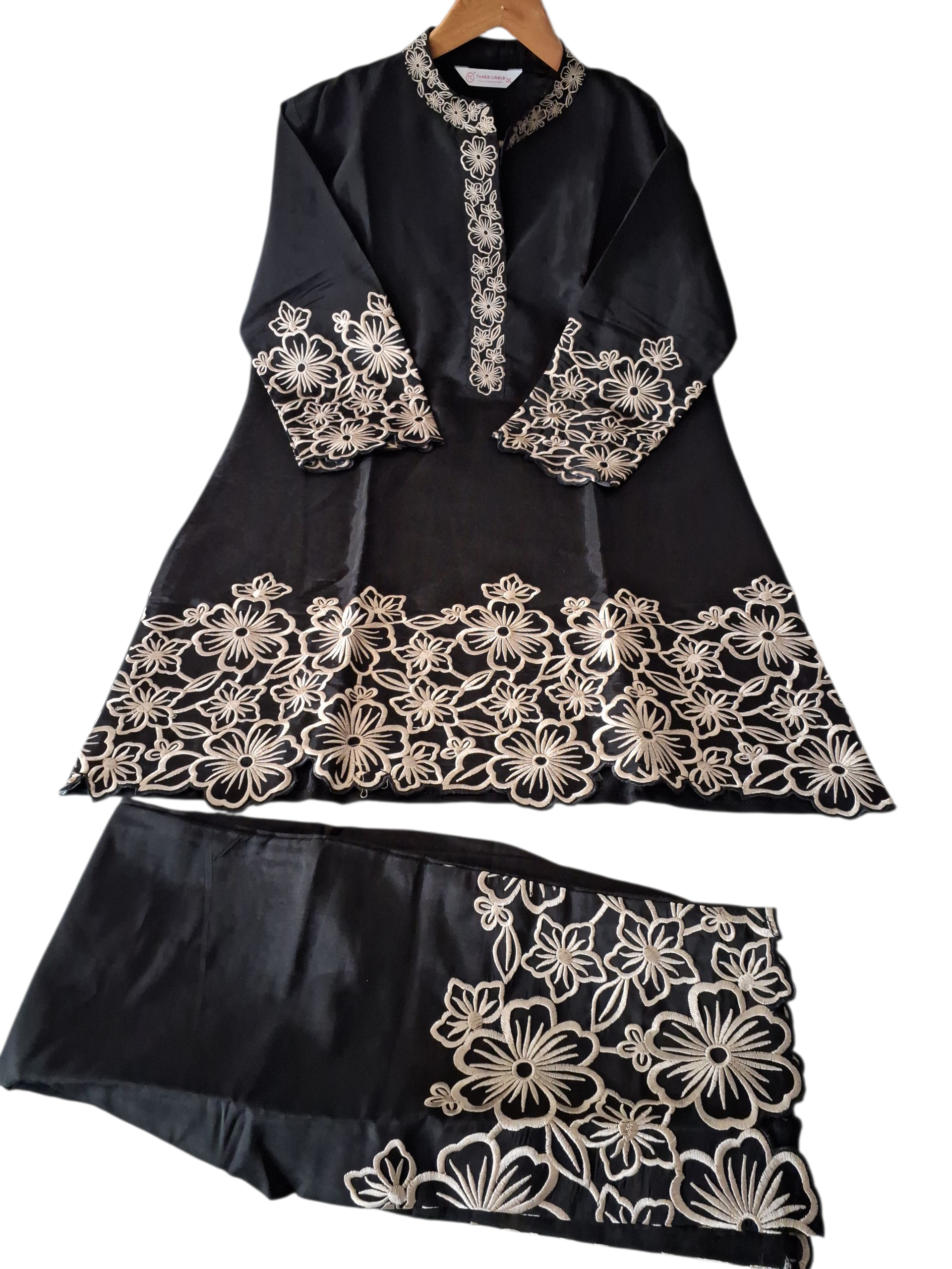 Black embroidered Co-ord set, size 44-46 
