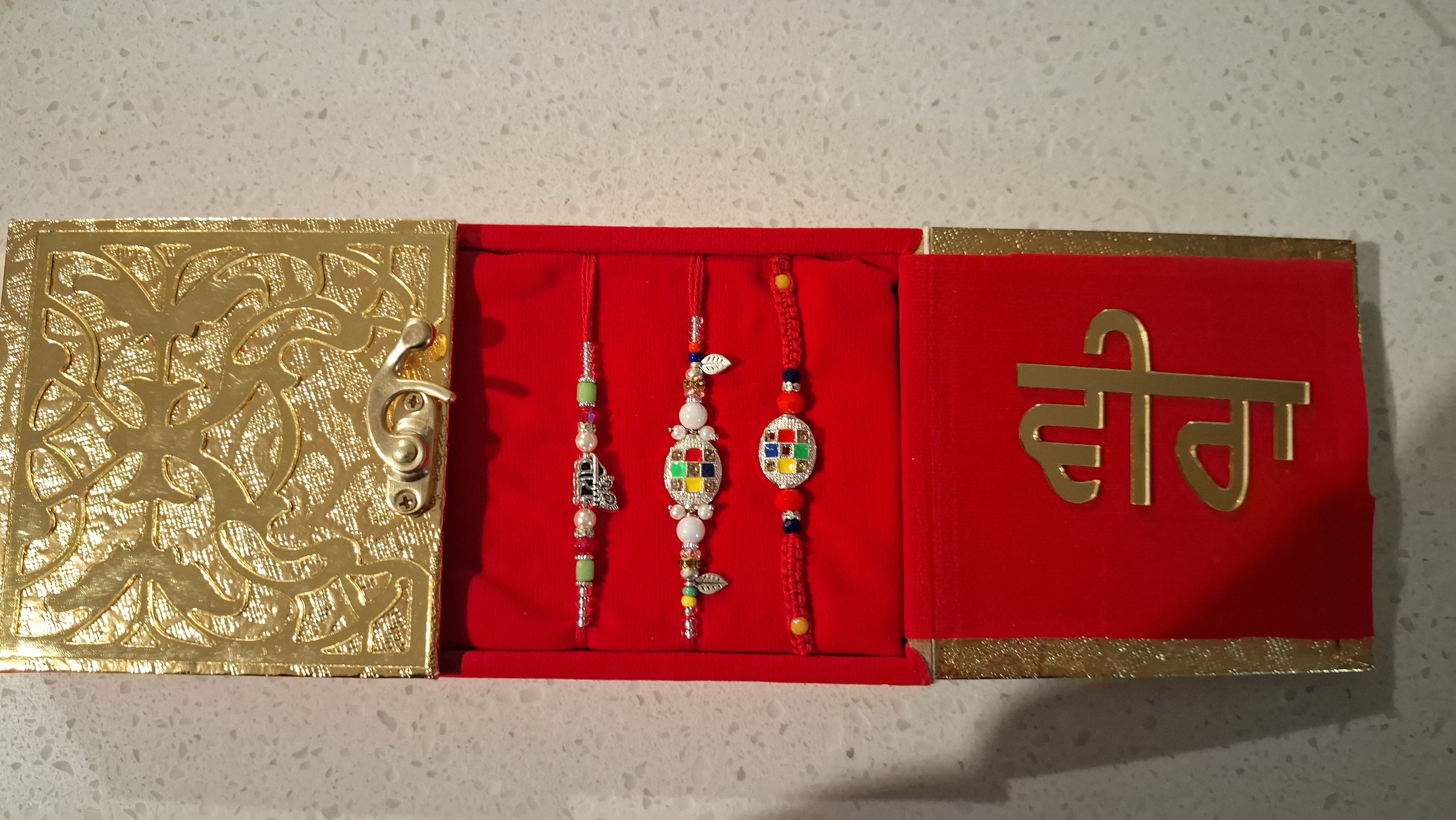 Veer rakhdi box 
