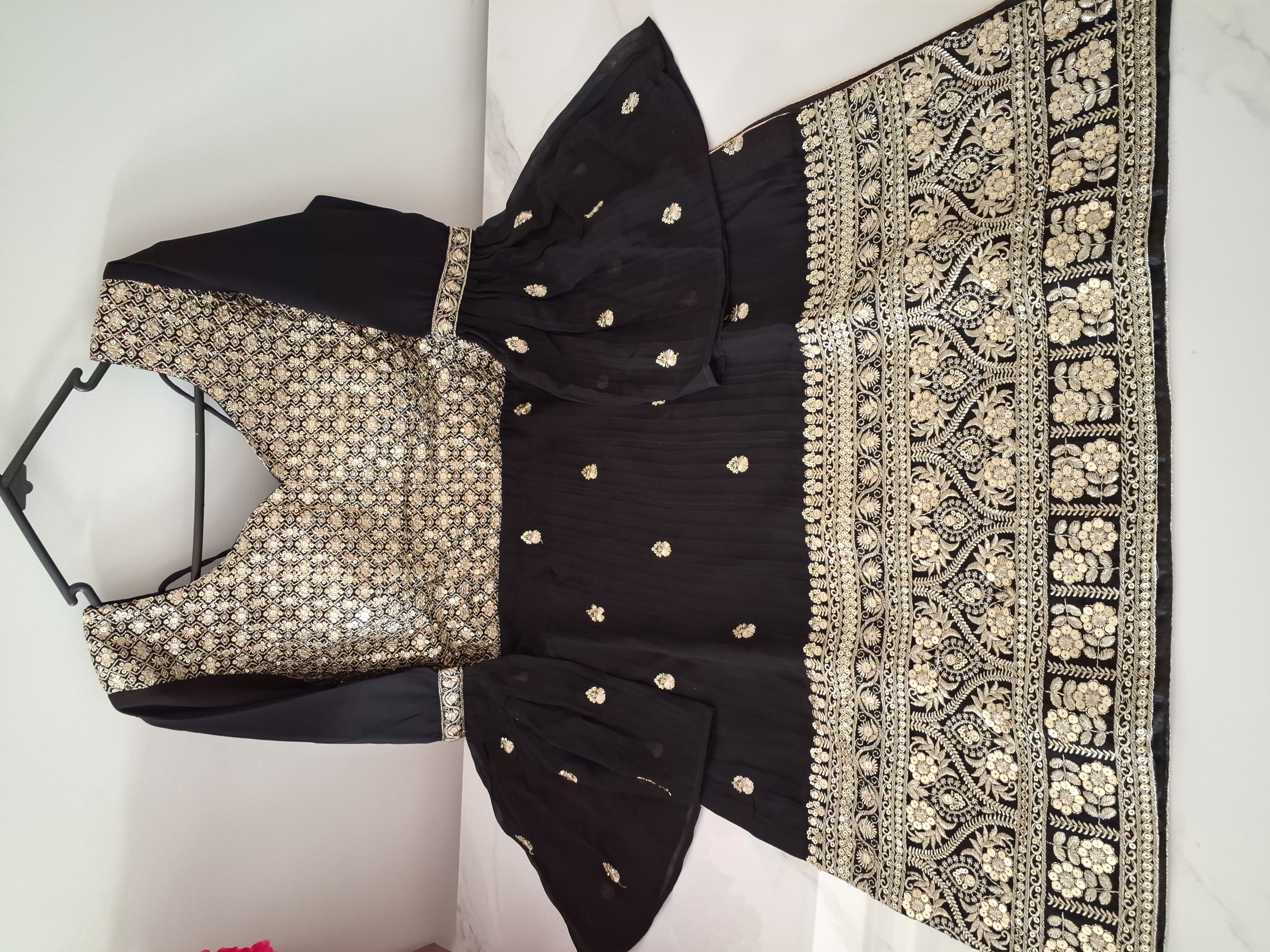 Black Salwar suit, size 36-38