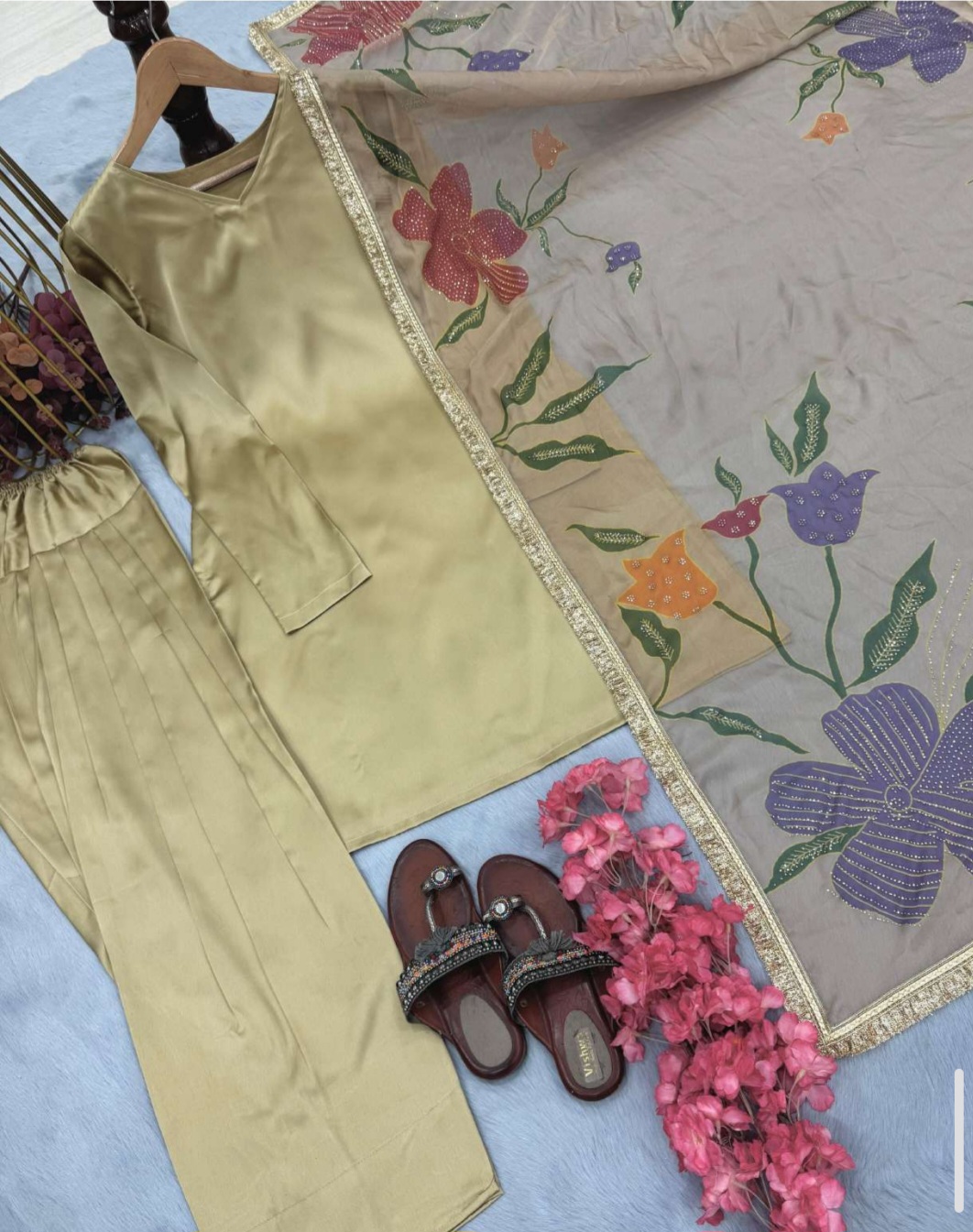 Designer Farshi salwar, sizes 38, 40, 42 and 44