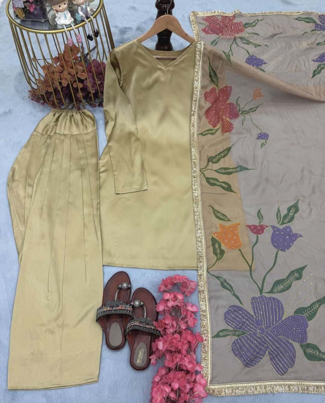 Designer Farshi salwar, sizes 38, 40, 42 and 44