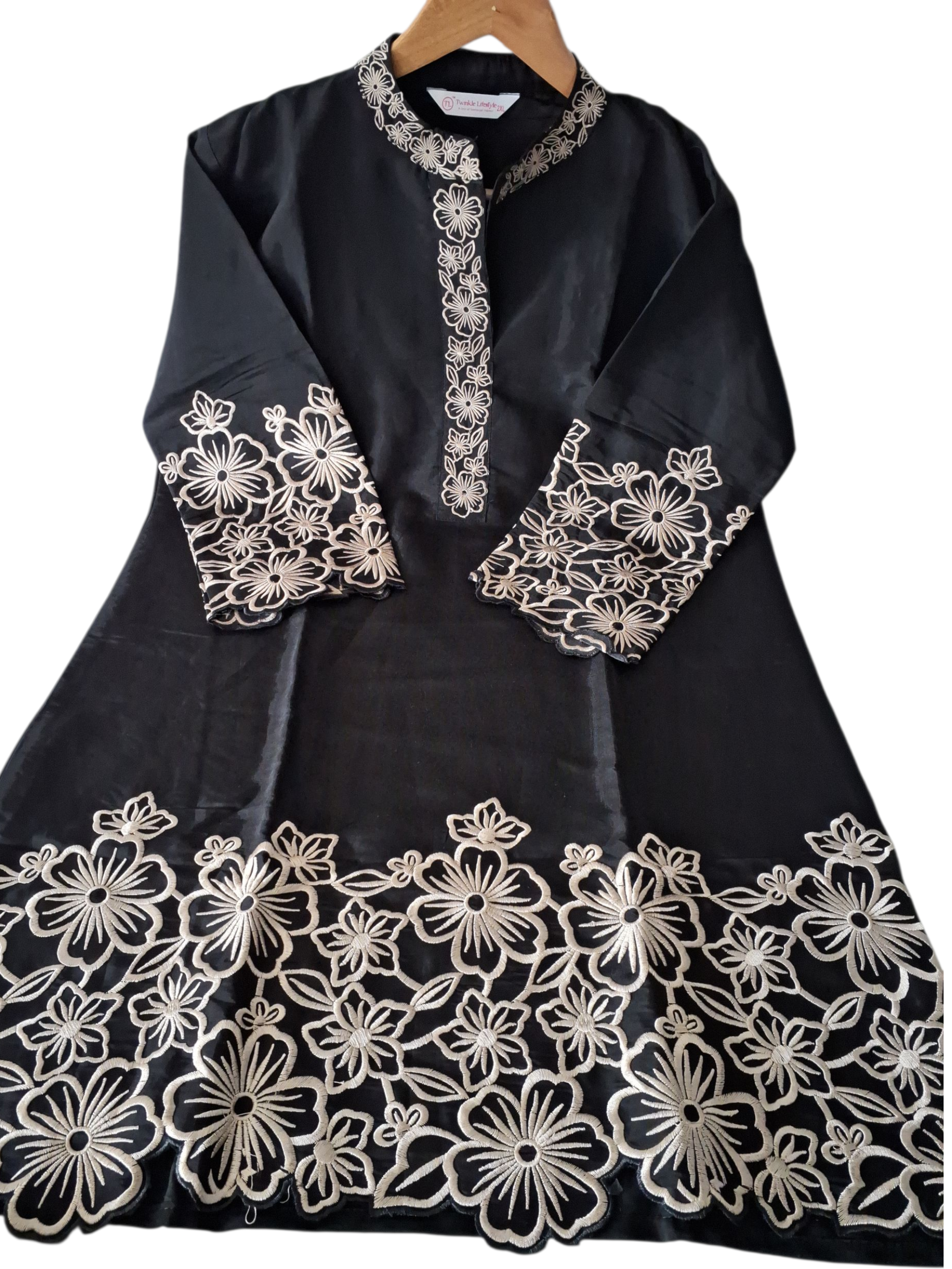 Black embroidered Co-ord set, size 44-46 