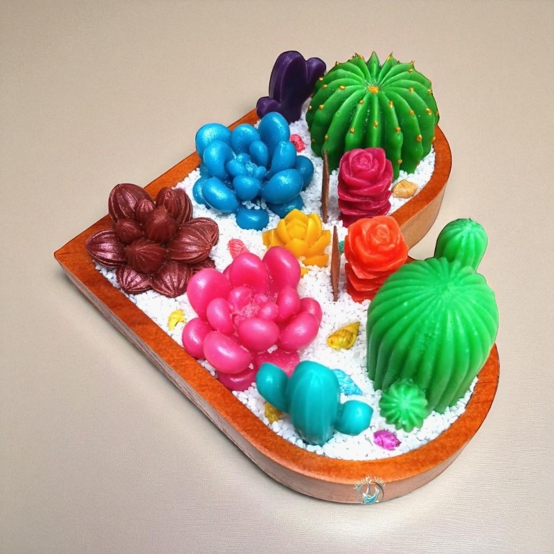 Shen Oasis Heart Candle