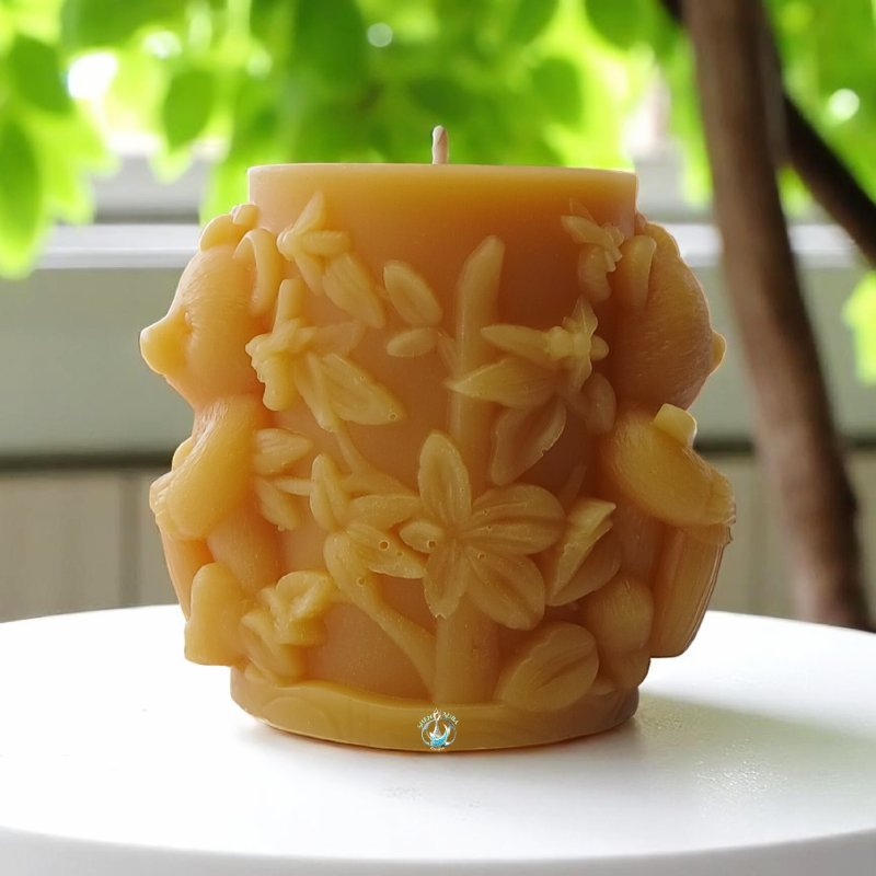Shen Aura Honey Bear & Bloom Candle