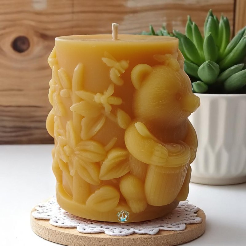 Shen Aura Honey Bear & Bloom Candle