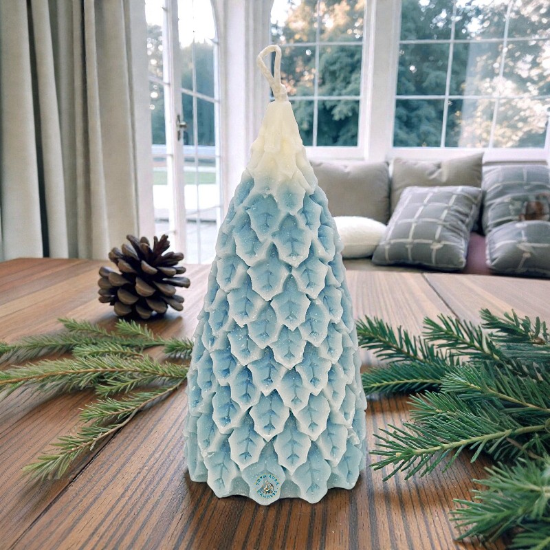 Shen Aura The Smokies Winter Tree Candle