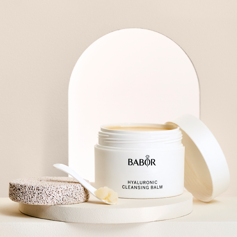 Valomasis veido balzamas su 3D hialurono rūgštimi sausai/dehidratuotai/jautriai odai! "Hyaluronic Cleansing Balm"