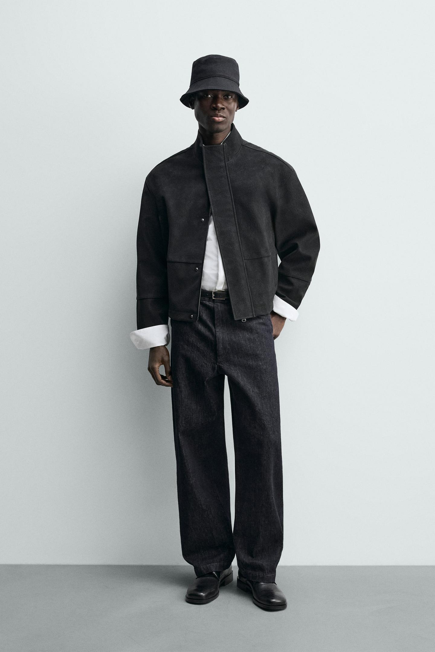 Sleek, Stylish Men’s Textured Real Leather Jacket