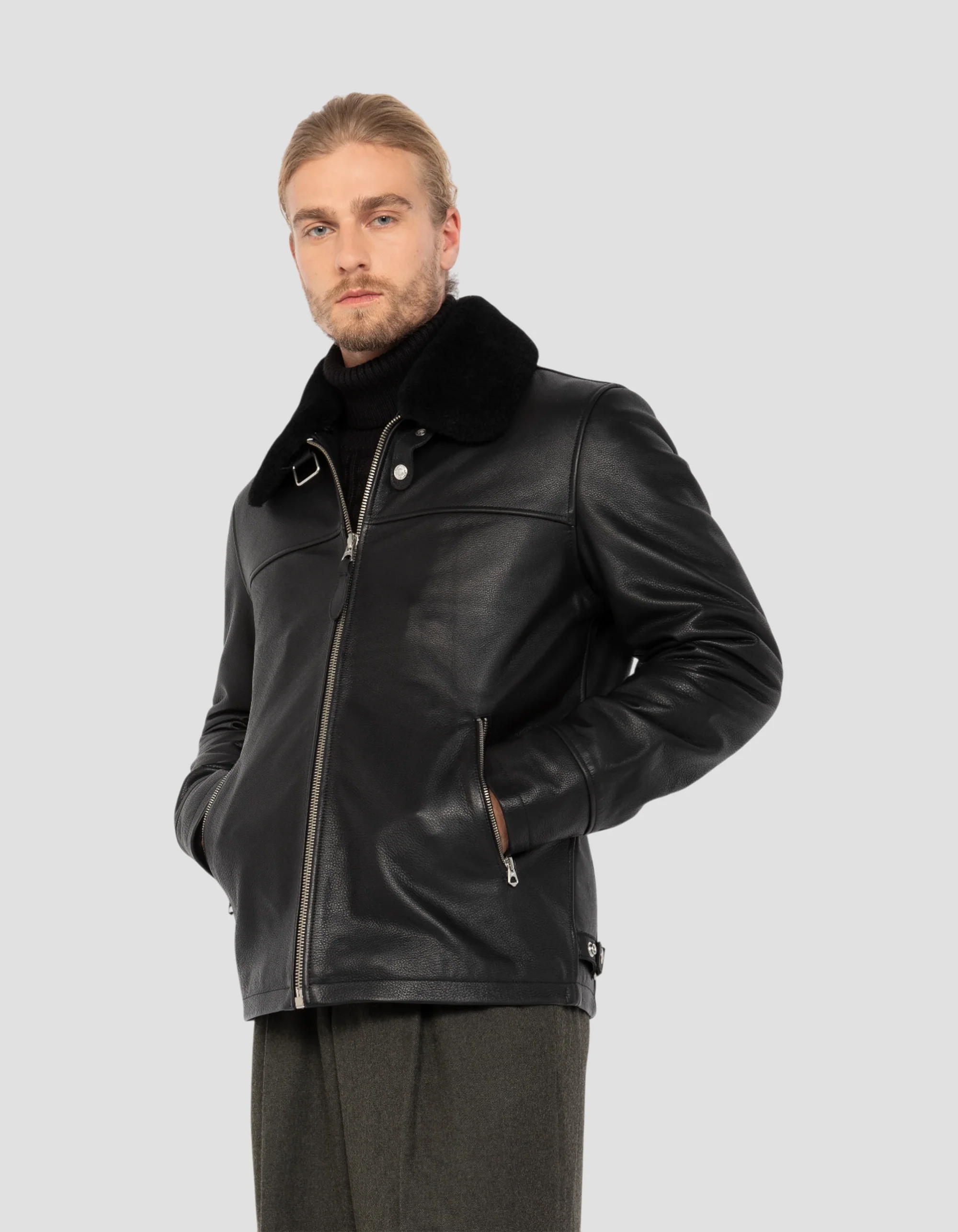 Casual Black Cowhide Jacket with Removable Shearling Collar