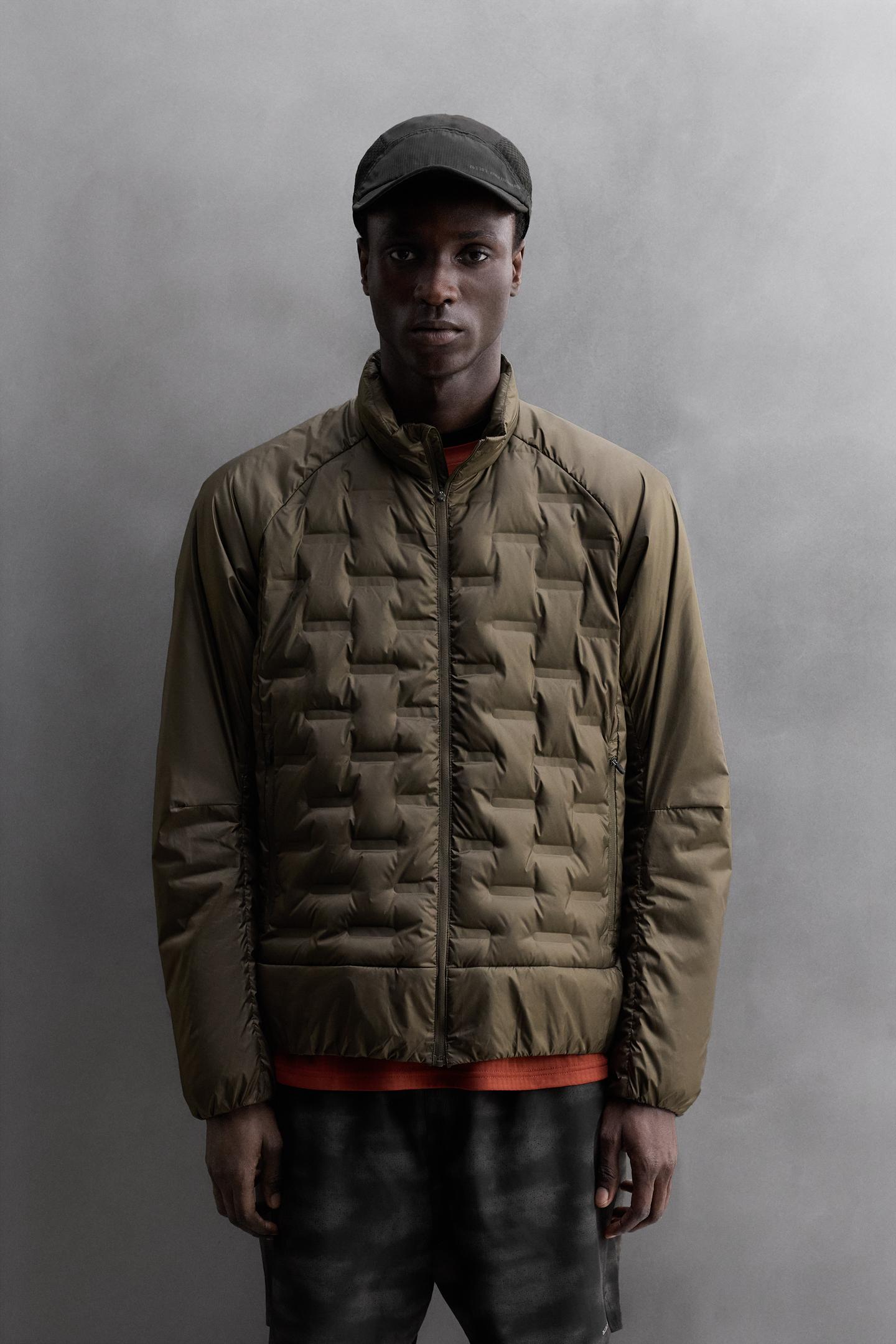 Insulated & Stylish Men’s Running Down Blend Puffer Jacket