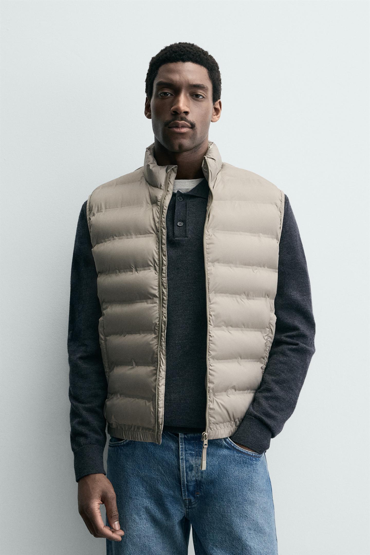 Men’s Lightweight Water-Repellent Puffer Gilet