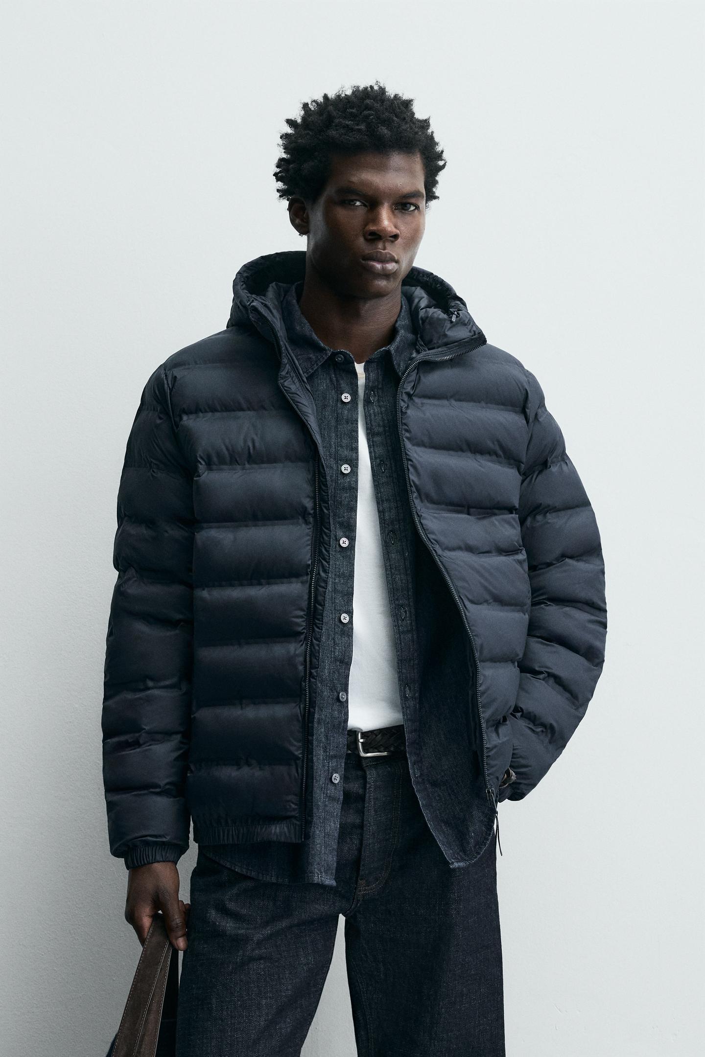 Comfortable Men’s Water-Repellent Lightweight Puffer Jacket 