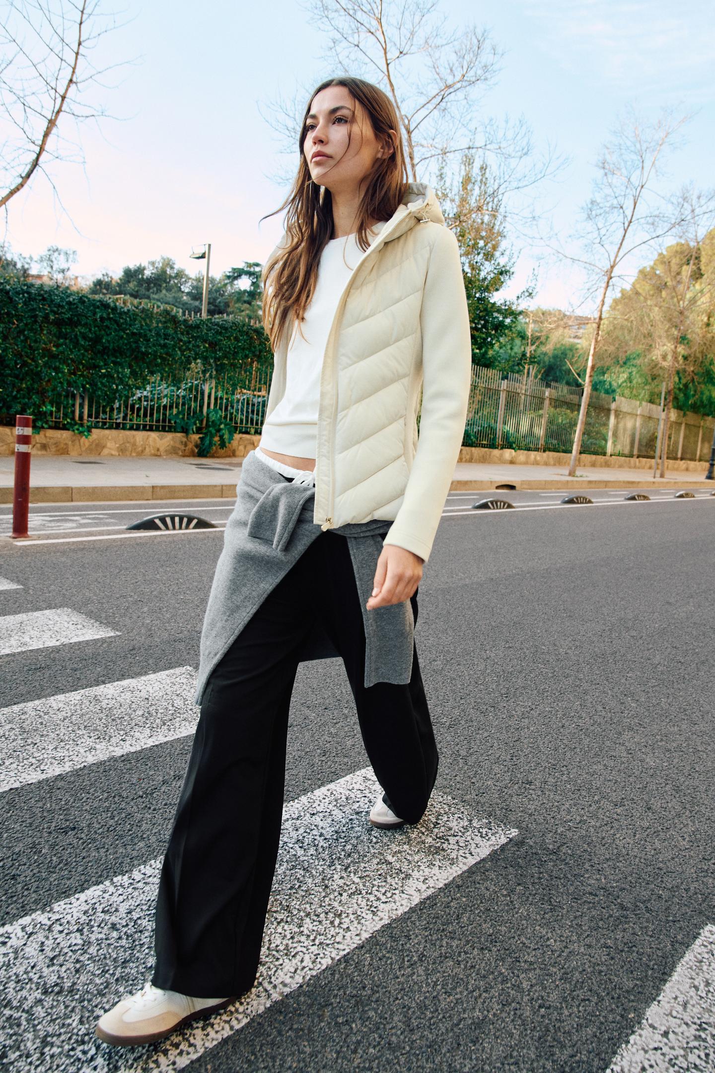 Chic & Weather-Ready Women’s Combined Quilted Puffer Jacket 