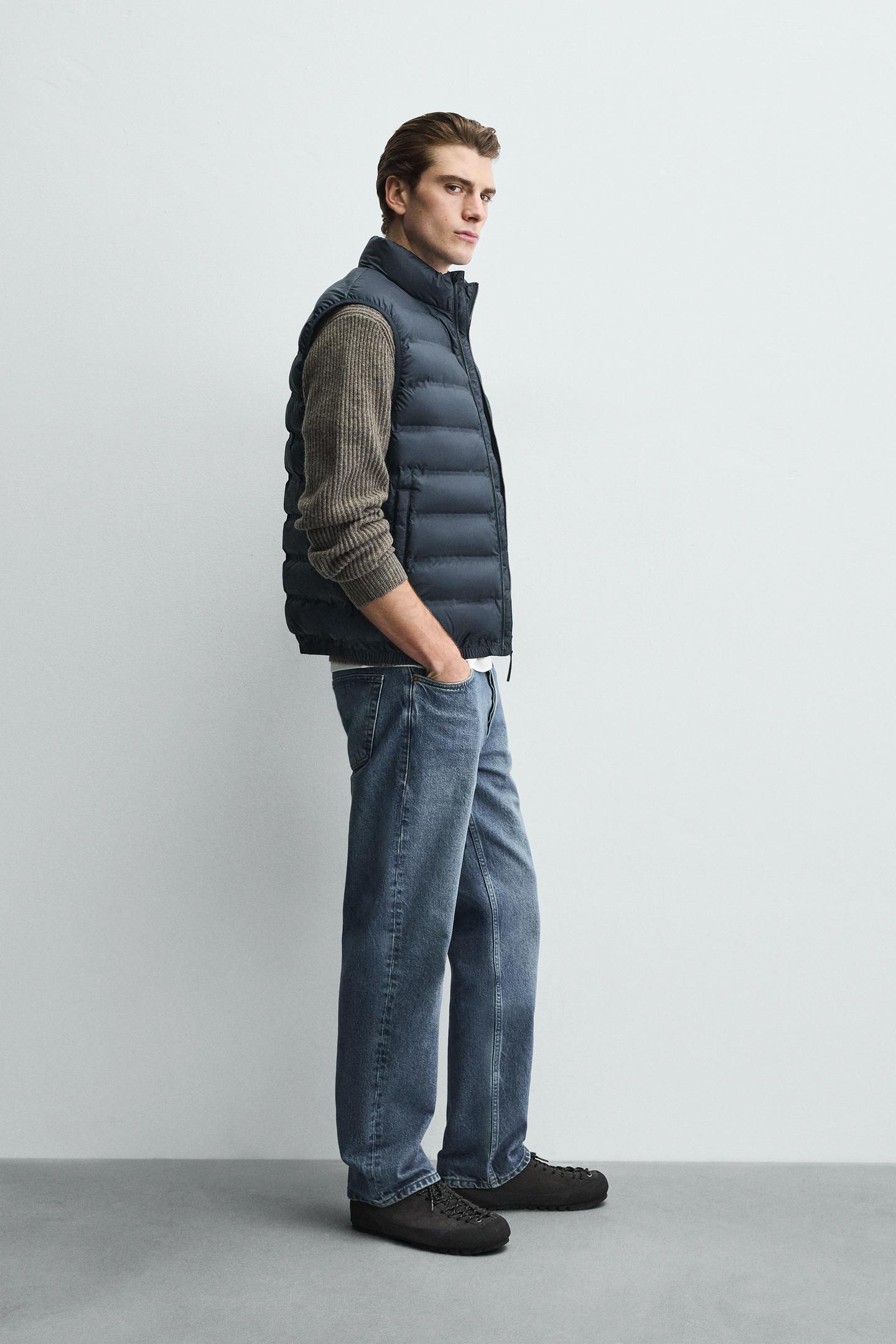 Timeless Men’s Lightweight Water-Repellent Puffer Gilet 