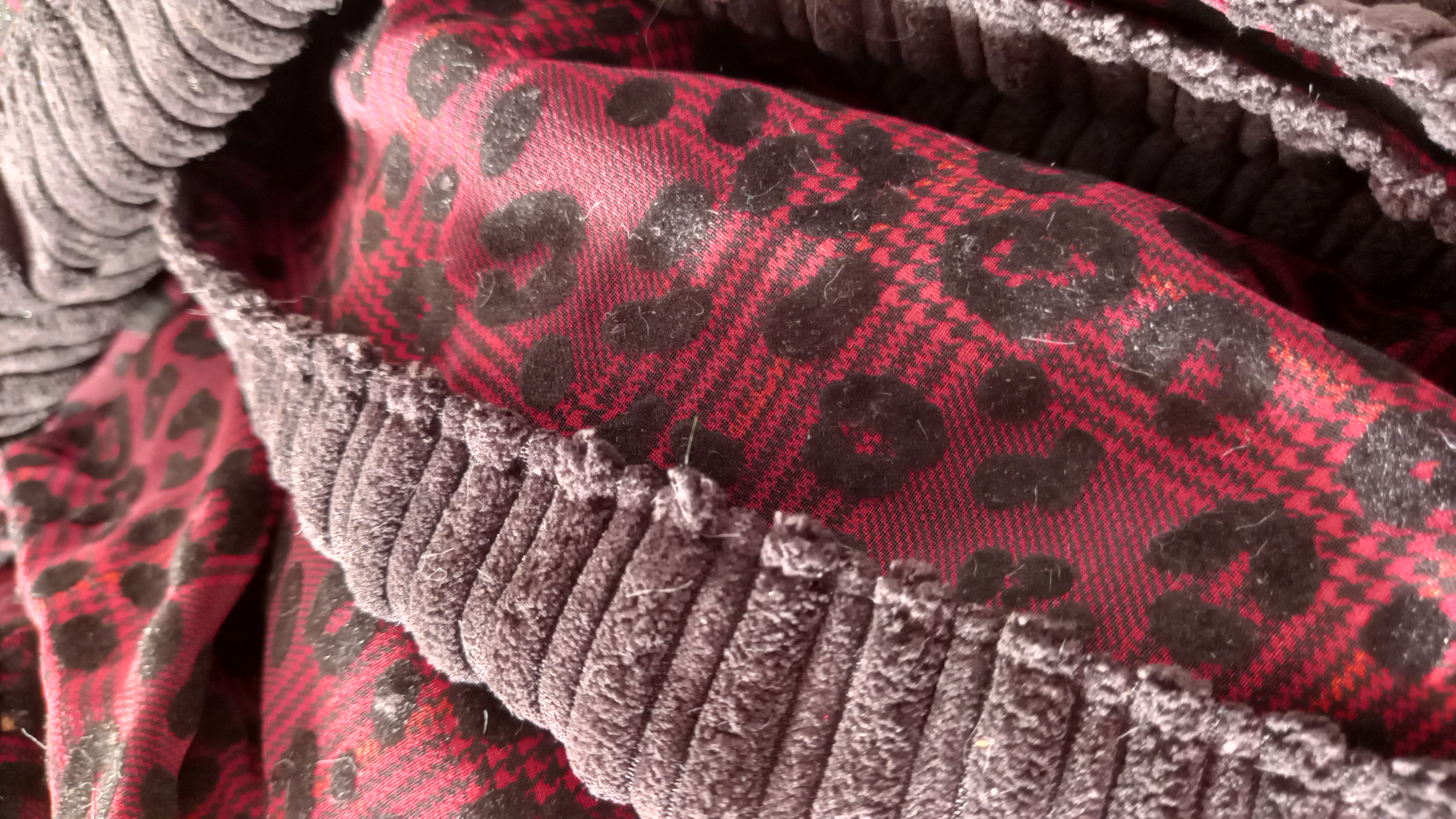 Écharpe-capuche carreaux graou