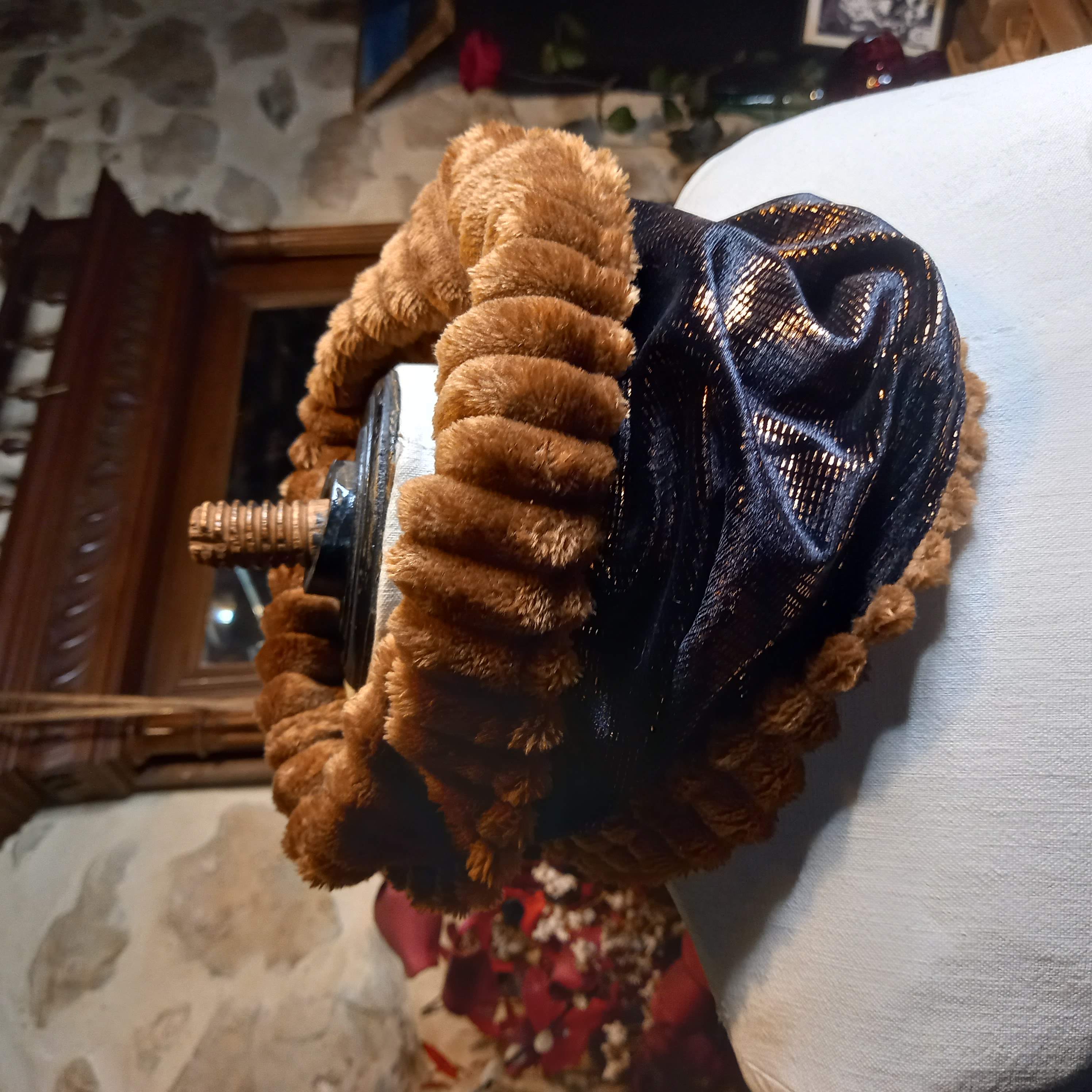 Tour de cou noir et cuivré