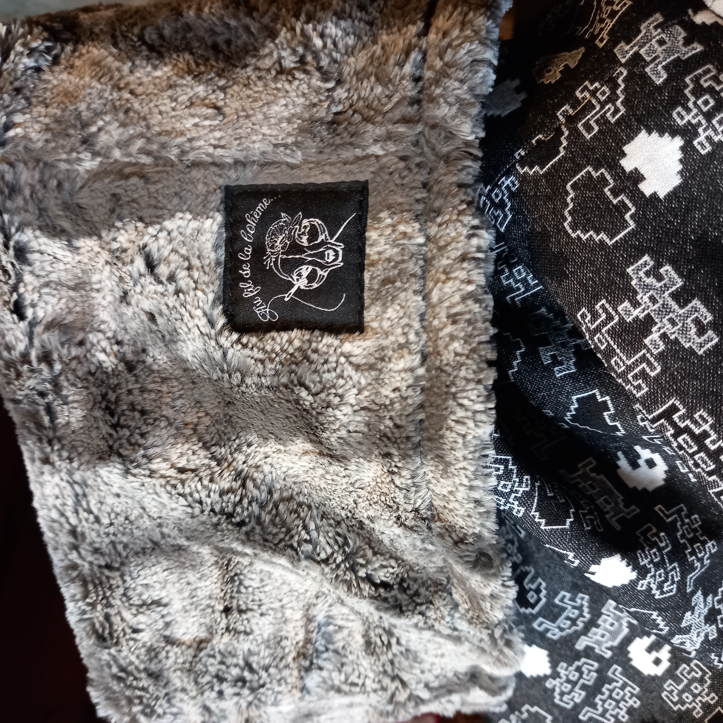 Mega snood capuche pac-man