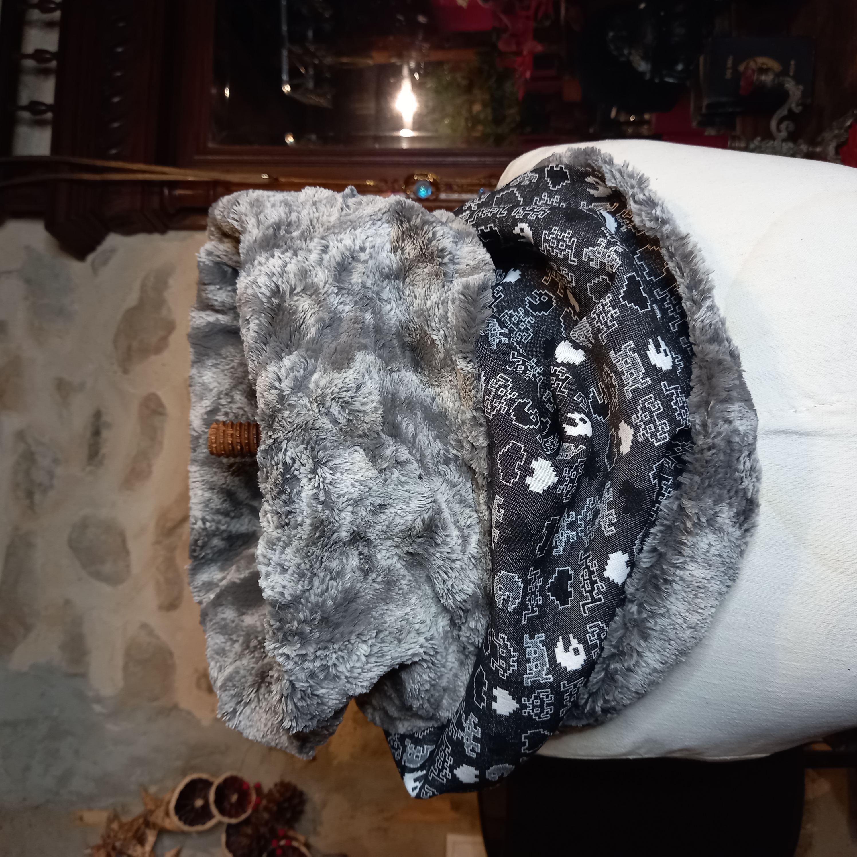 Mega snood capuche pac-man