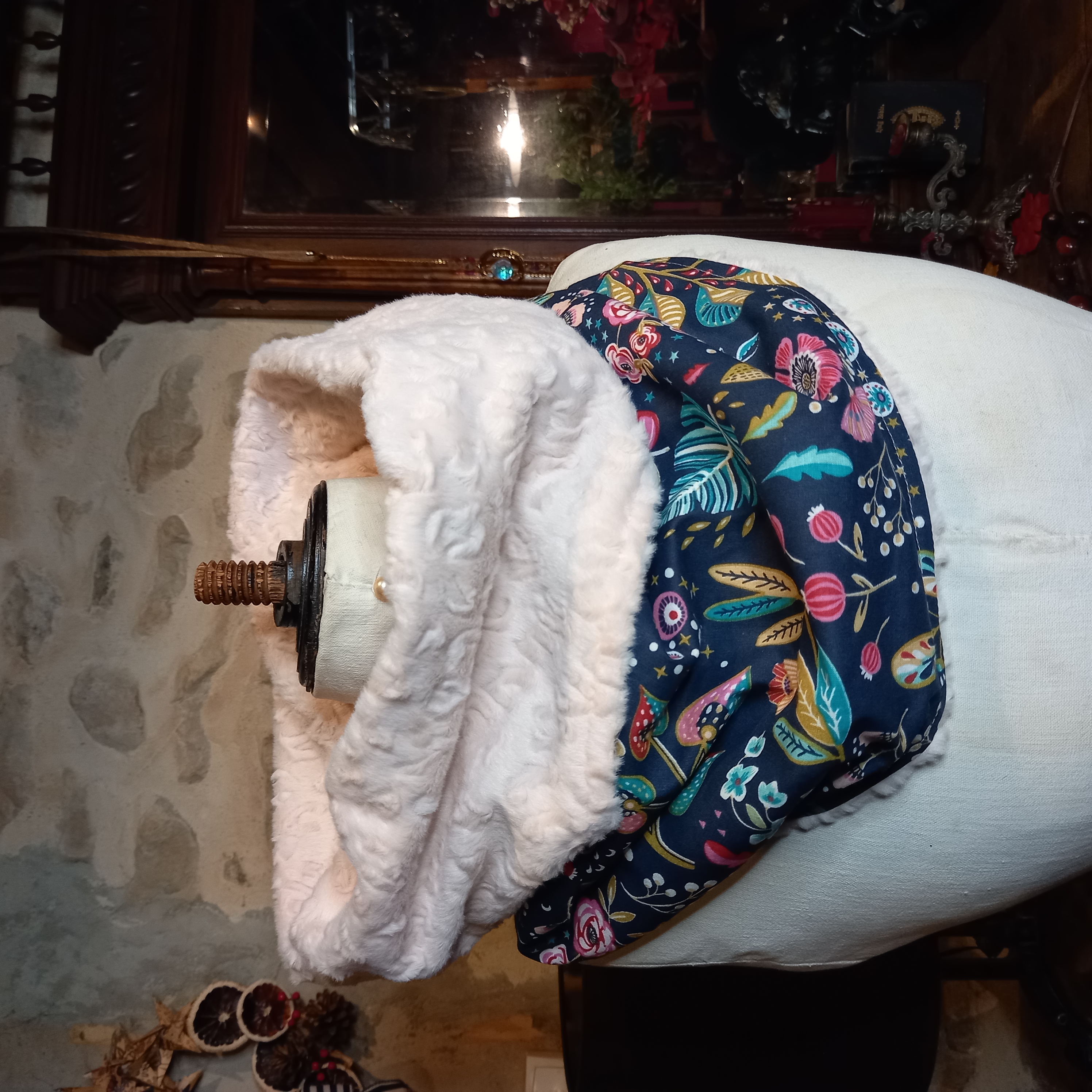 Mega snood capuche fleuri et tout doux léopard rose