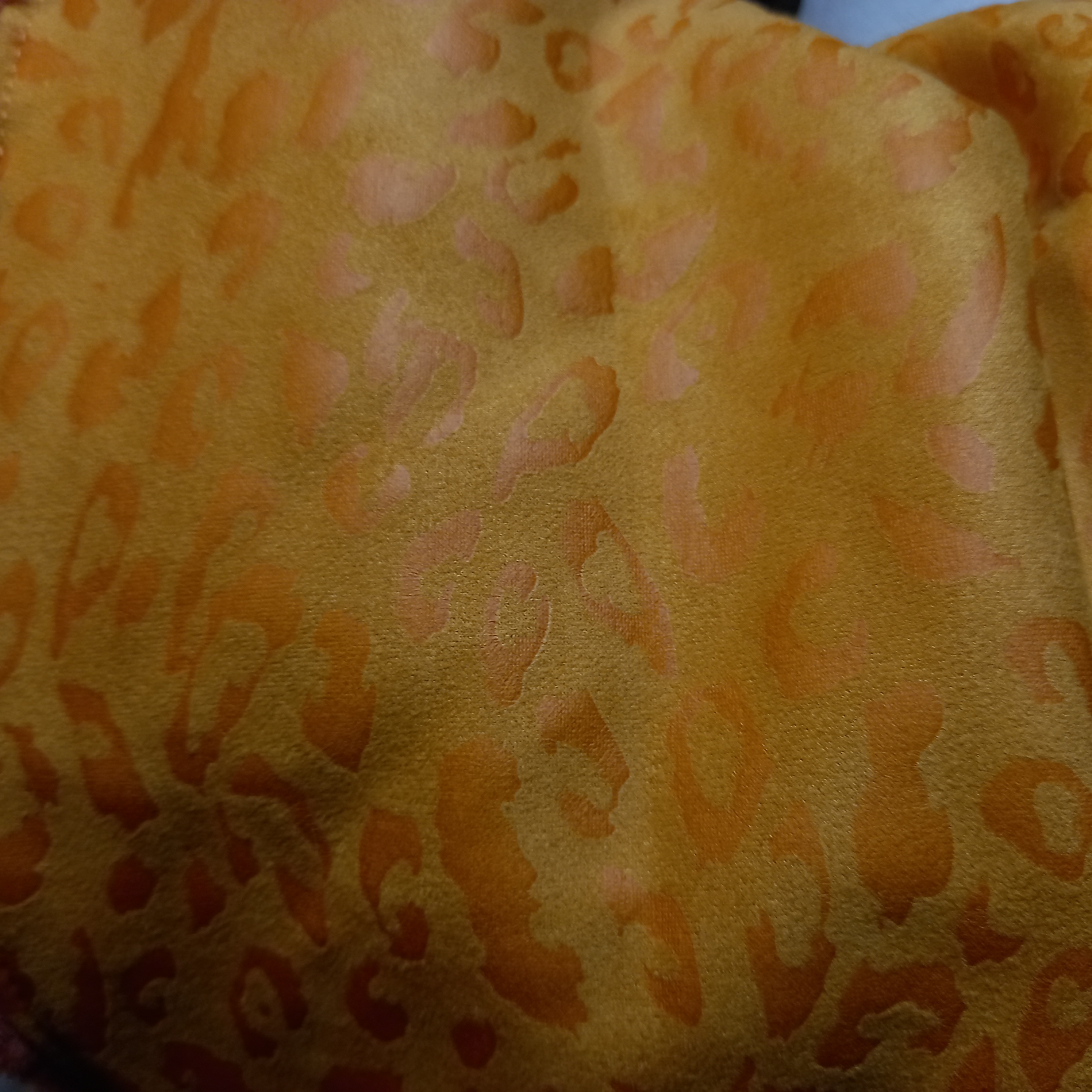 Tour de cou léopard suédine orange