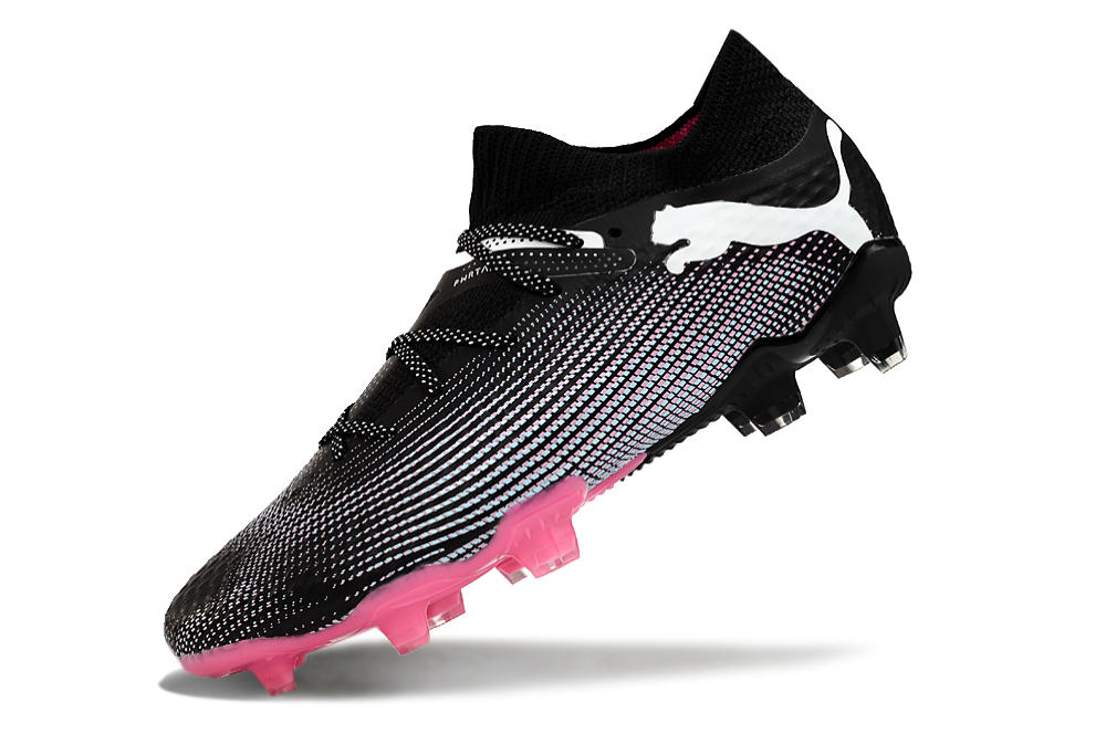 PUMA  Future 7 turf