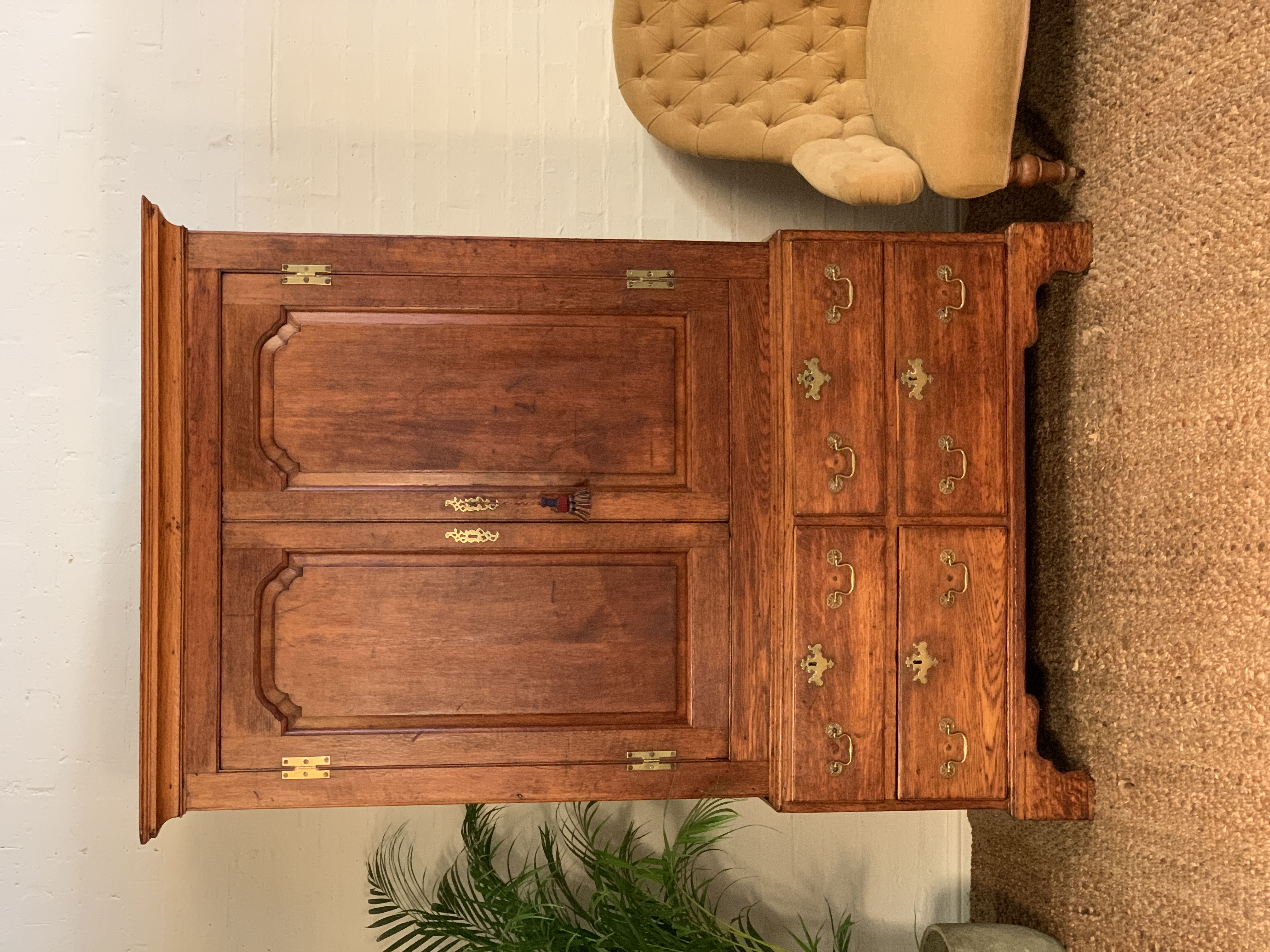 18th Century Oak Linen Press
