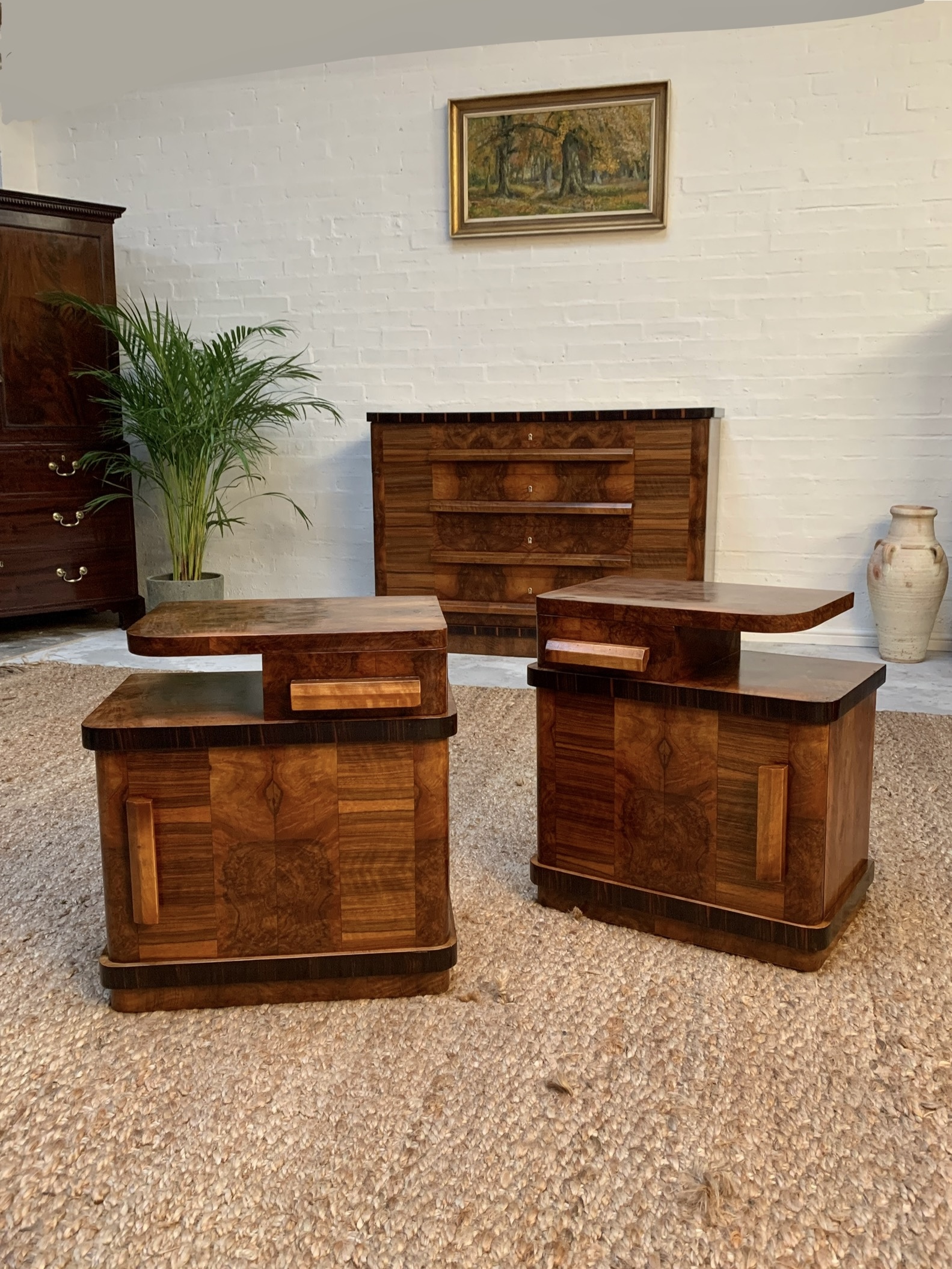 20th Century Italian Art Deco Night Stands\Bedside Tables