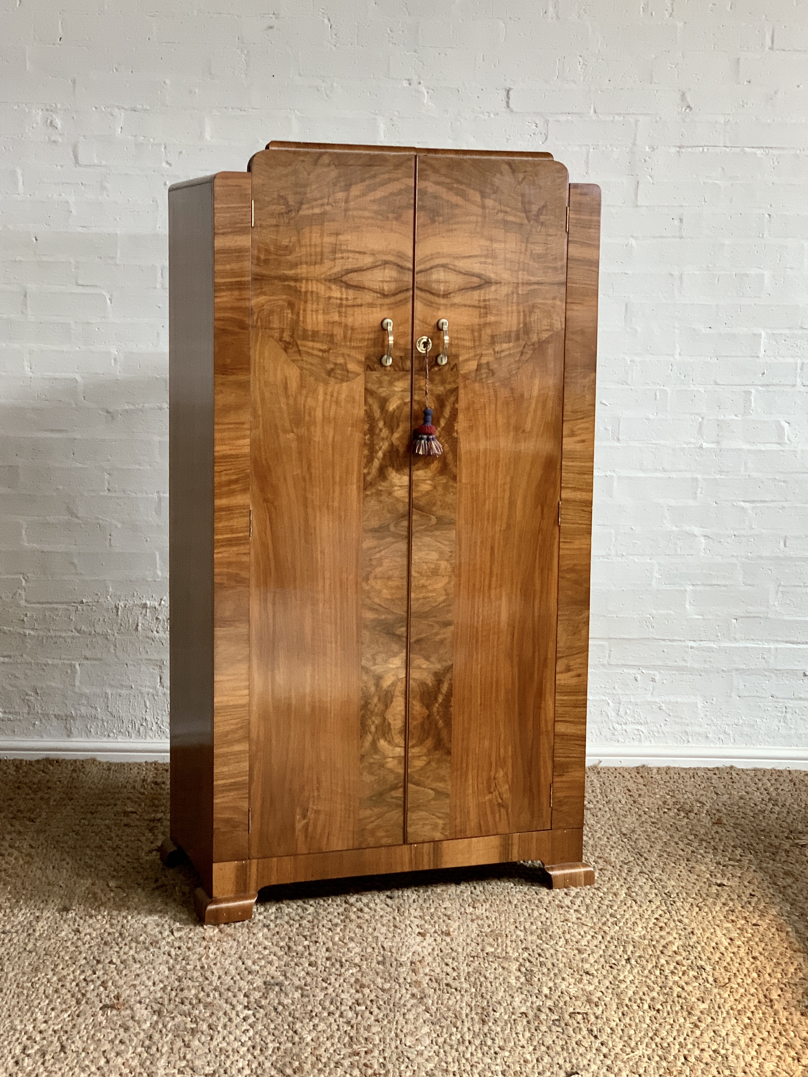 Art Deco Tallboy Wardrobe – 1930s – Figured Walnut Veneer with Inlaid Doors