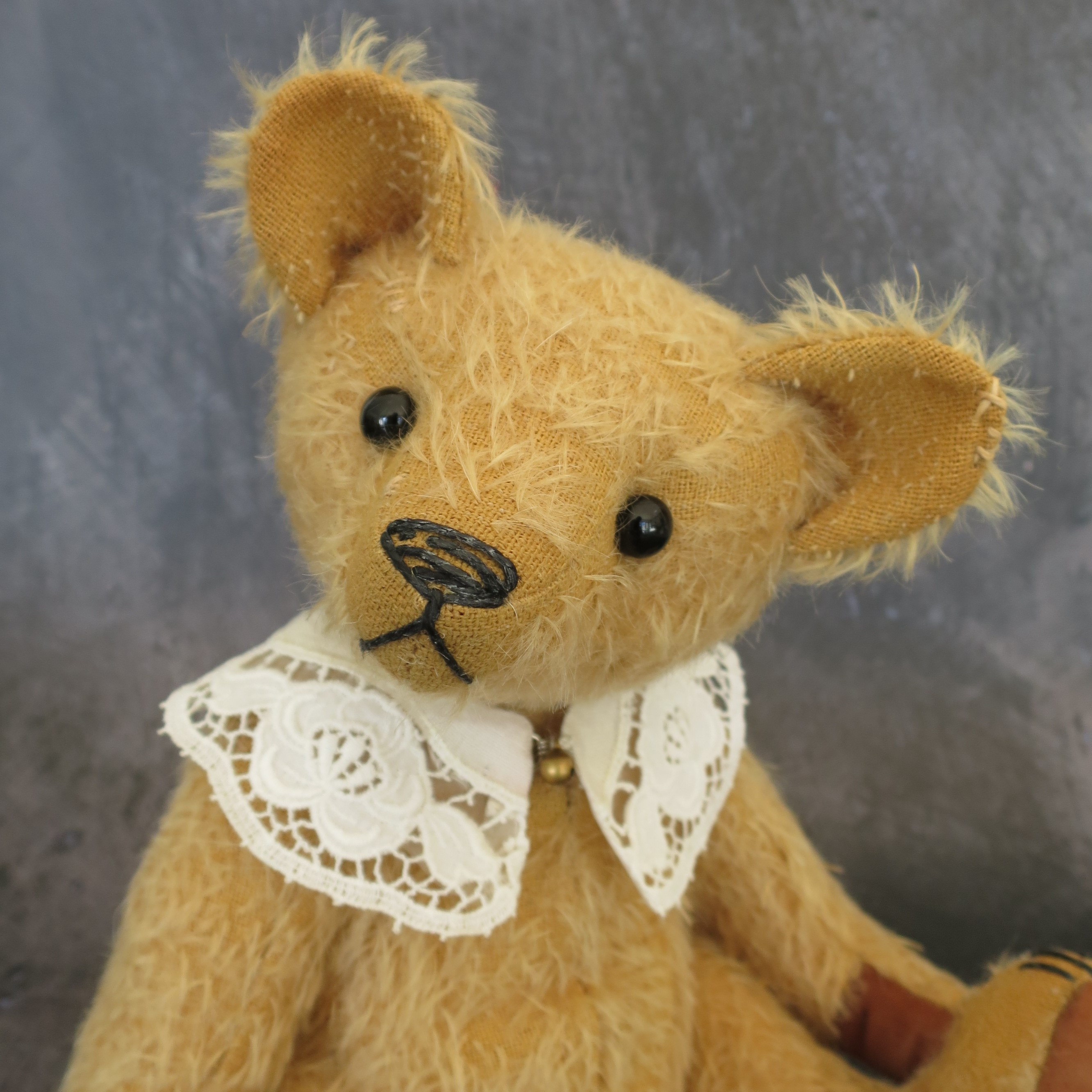 Wynn: a handmade mohair teddy bear