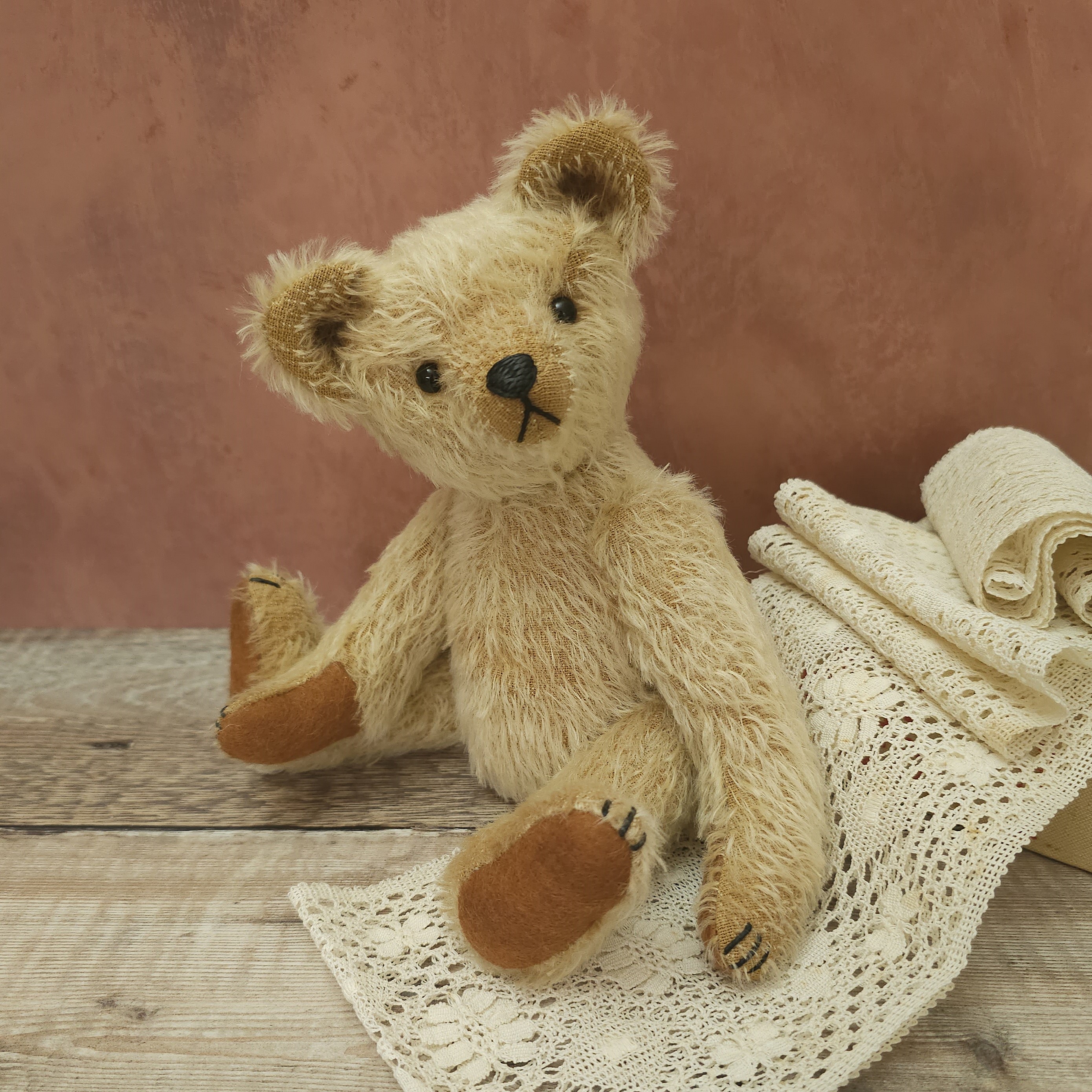 Wilde: a handmade mohair teddy bear