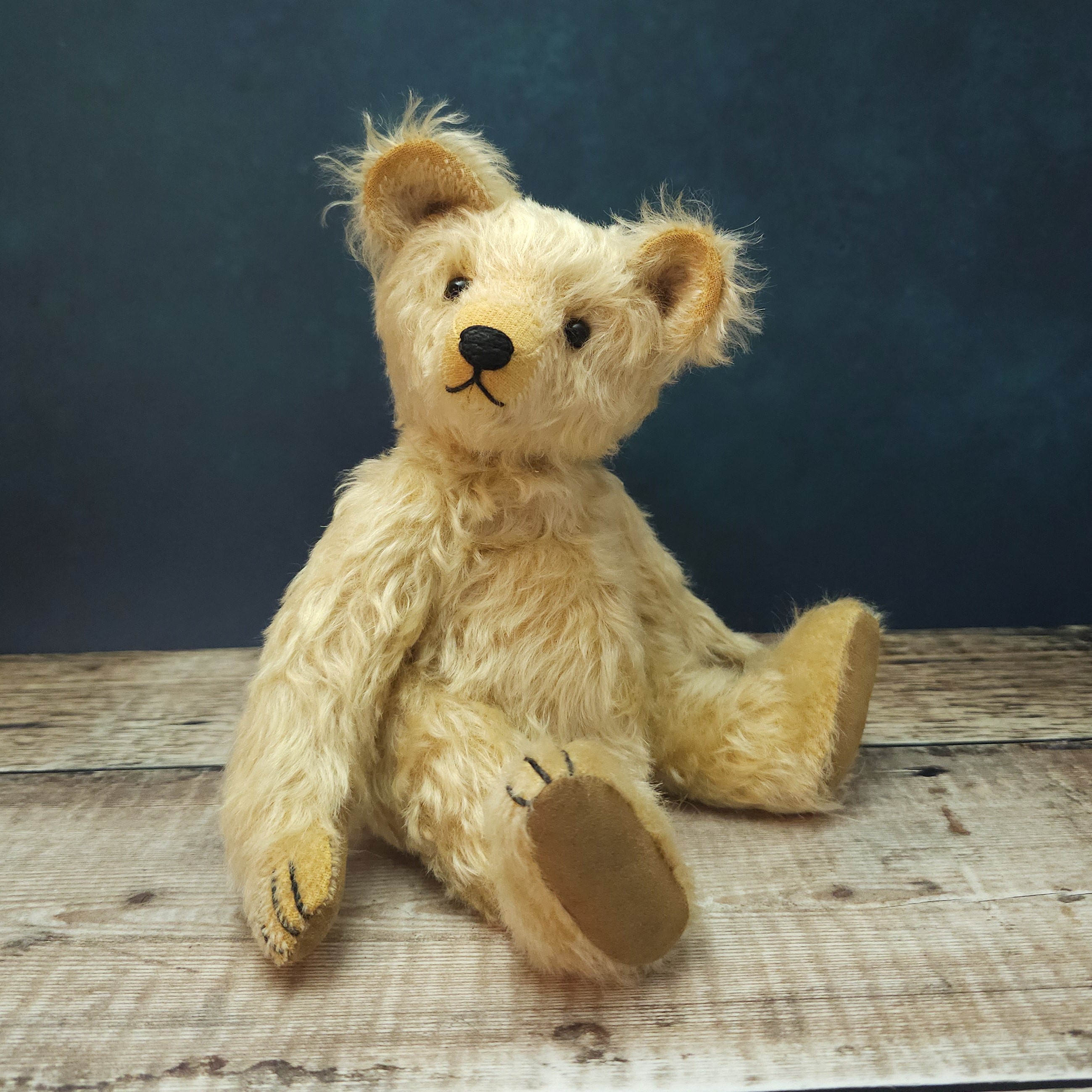Tully: a handmade mohair teddy bear