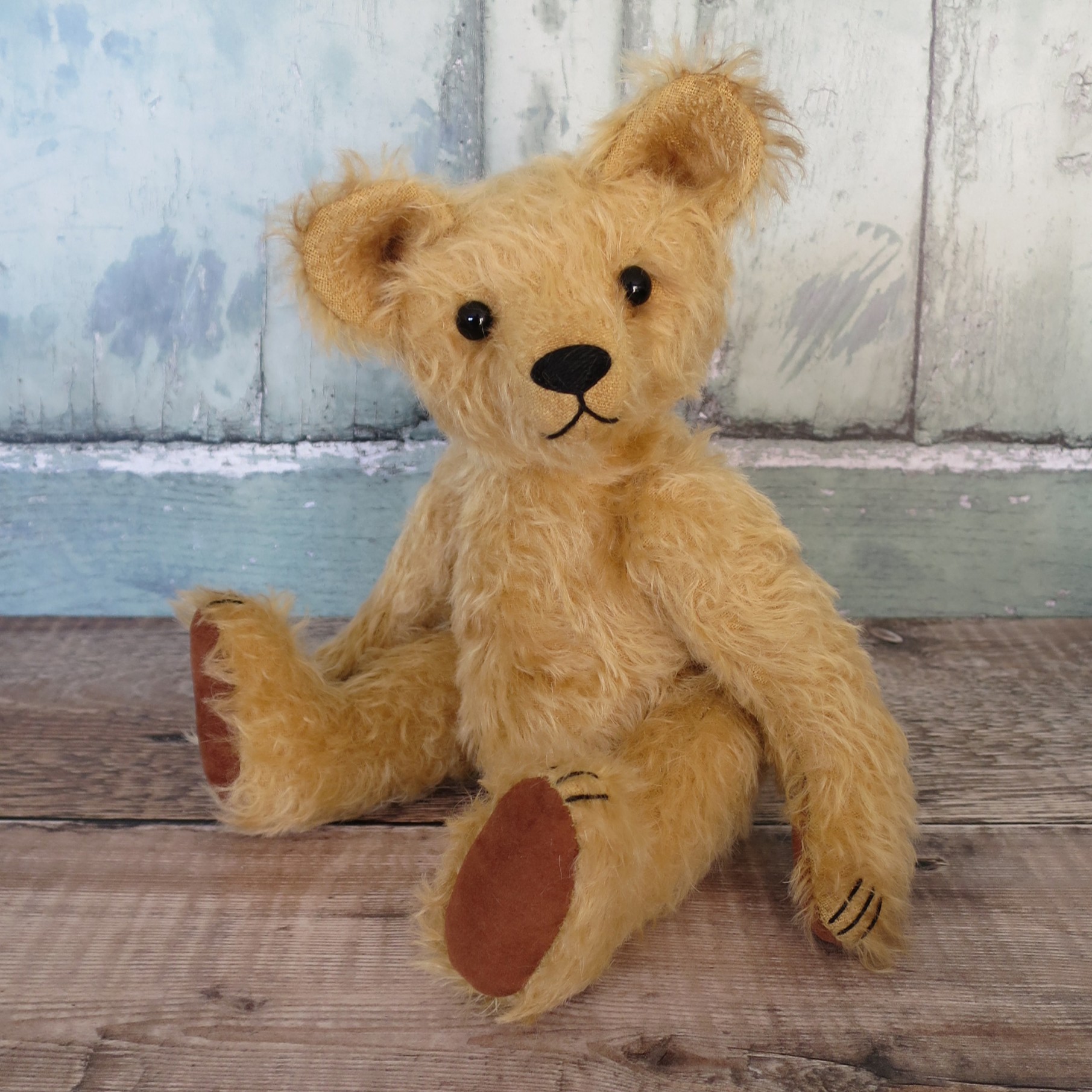 Rafferty: a handmade mohair teddy bear