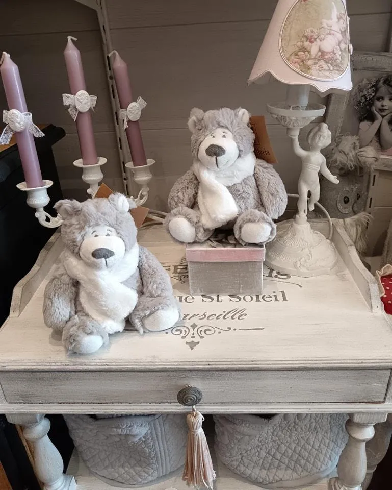 Winnie le petit ours 15 cm
