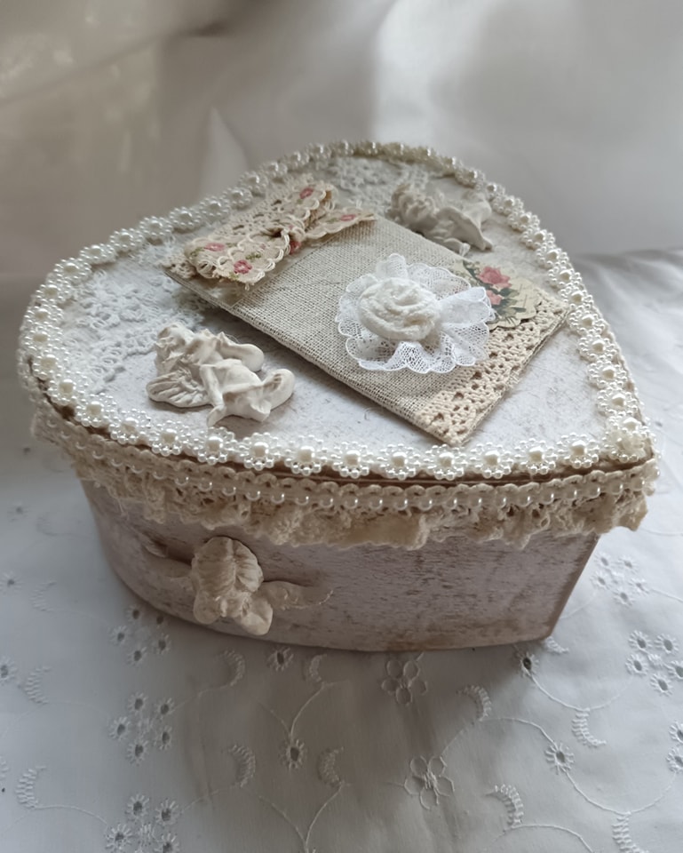 Jolie boîte en forme de Cœur