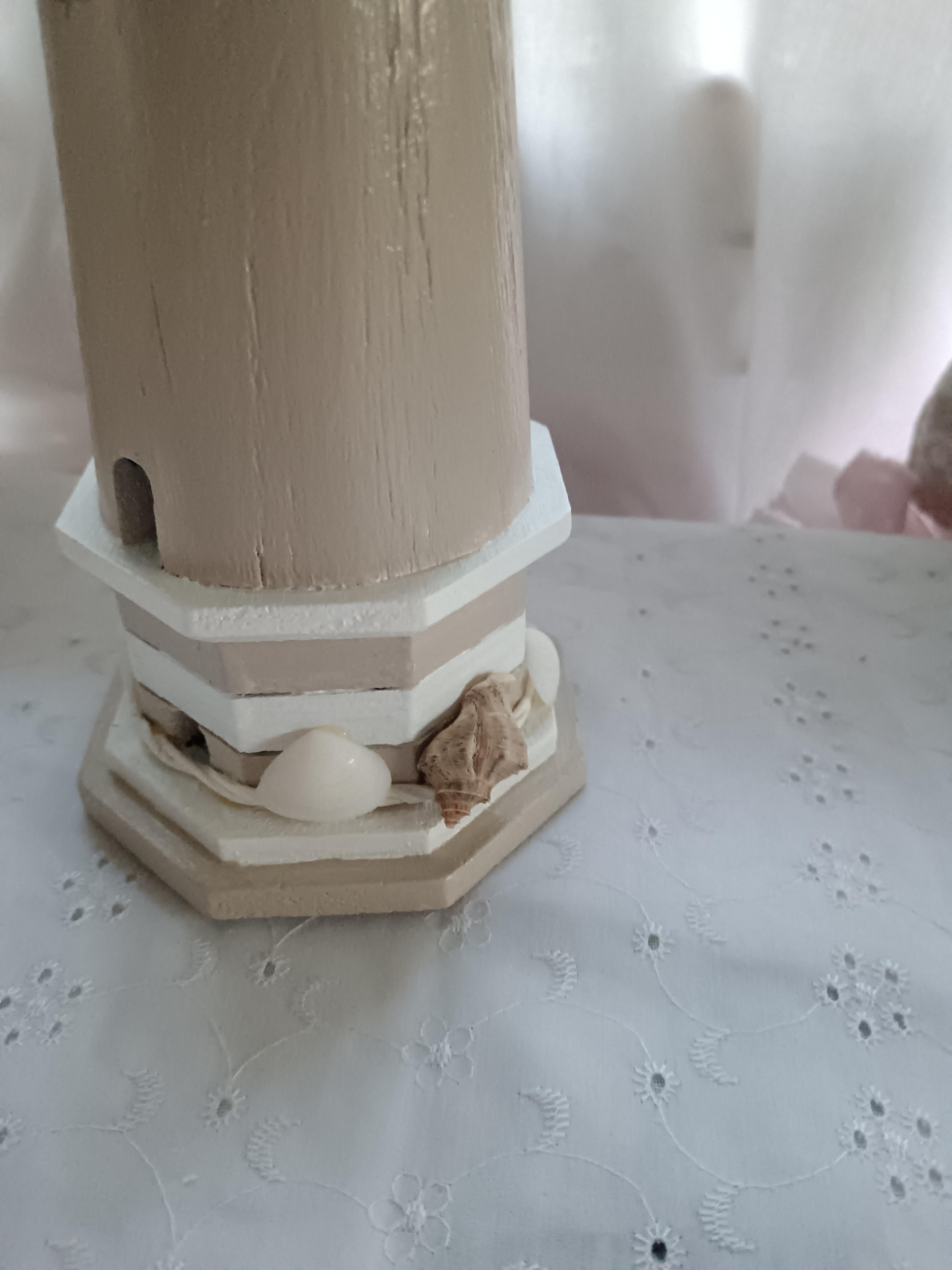 Phare décoratif
